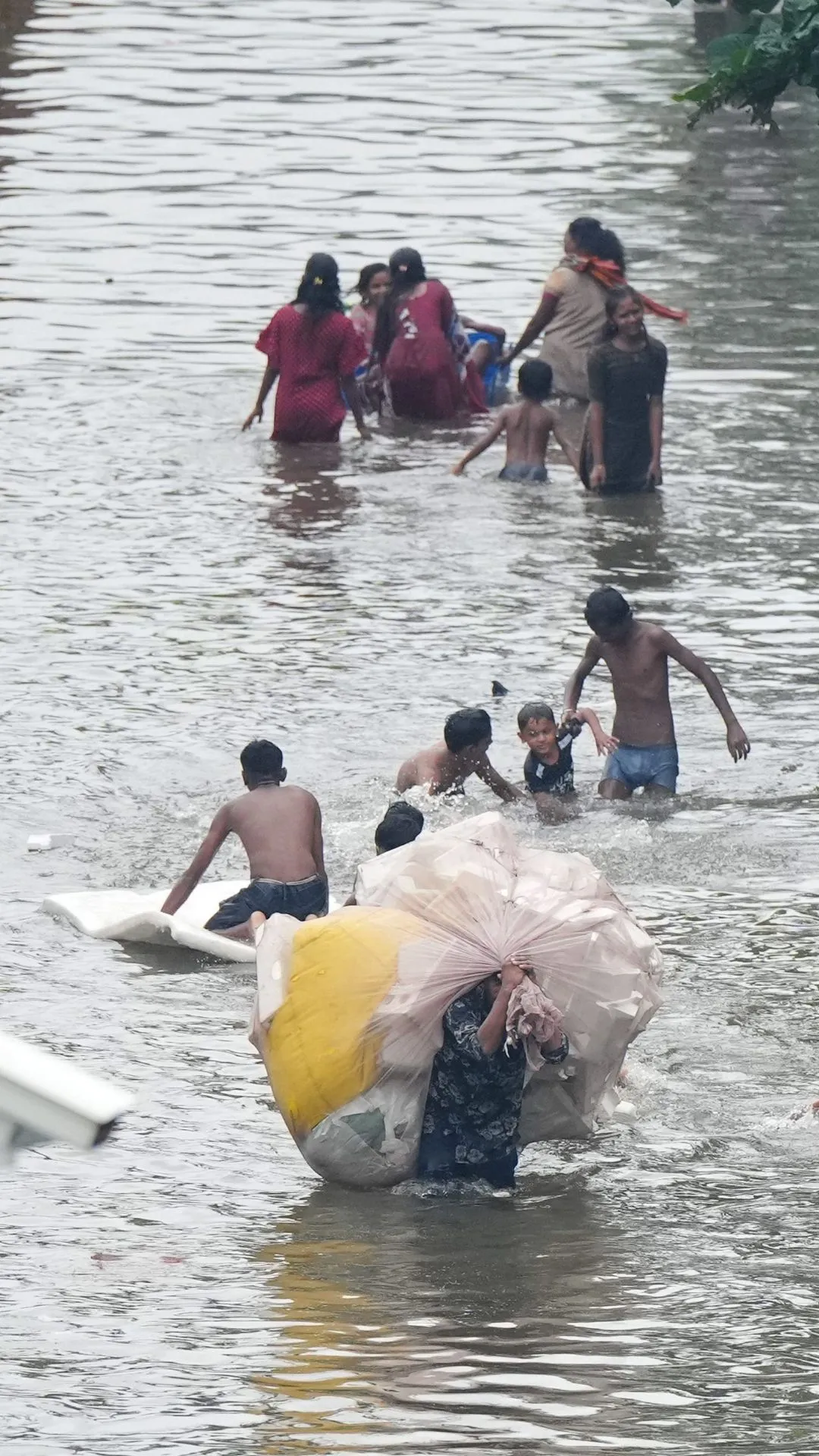 मुंबई और आस-पास के जिलों में दो दिनों के लिए बारिश का अलर्ट