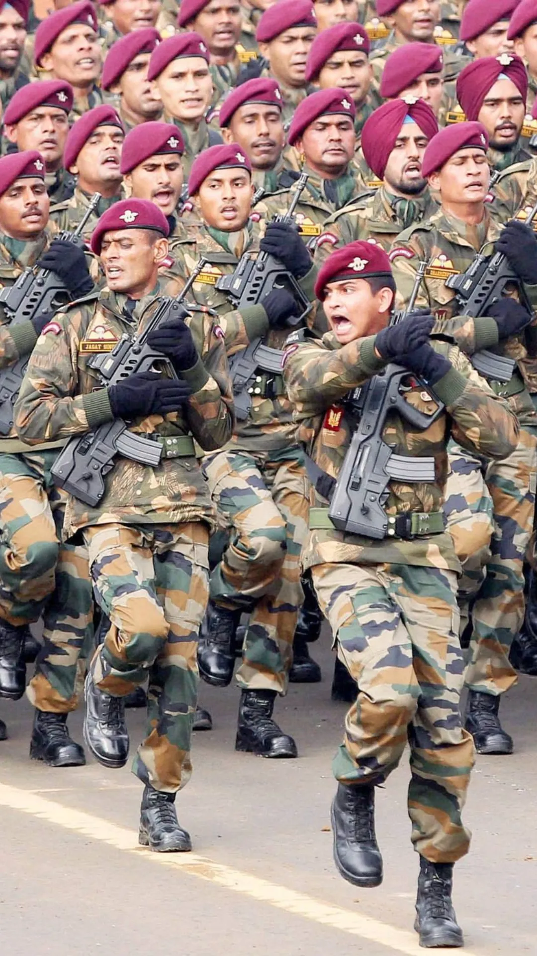सबसे बड़ी सेना रखने वाले टॉप 5 देश, जानें भारत की रैंक