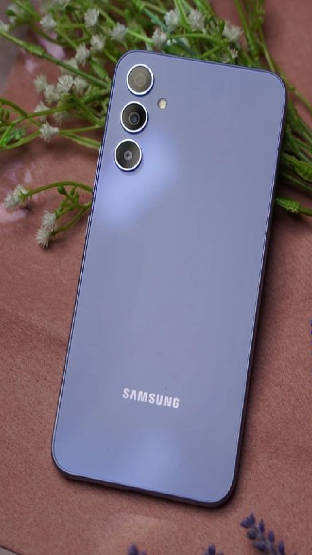 Samsung Galaxy A55 5G में हुआ बड़ा प्राइस कट, हजारों रुपये सस्ते में खरीदने का मौका