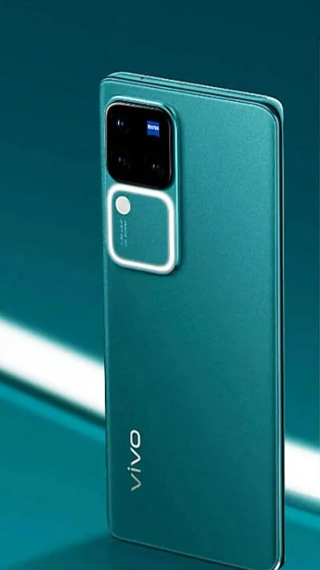 Vivo V30 5G की कीमत में बड़ी गिरावट, एक से बढ़कर एक धांसू फीचर्स से है लैस