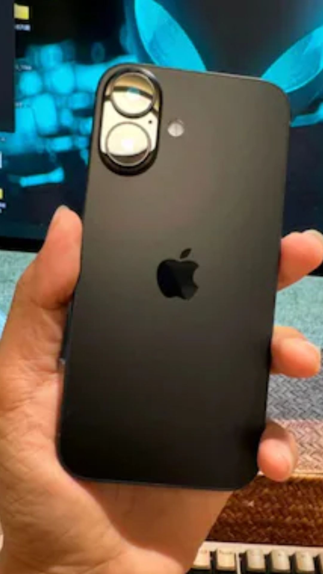 iPhone 16 Plus की कीमत का हुआ खुलासा, आप भी बोलेंग 'WoW' 