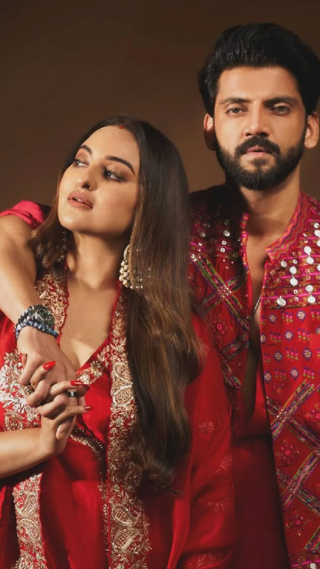 सोनाक्षी सिन्हा ने इसी साल जून के महीने में शादी रचाई है।