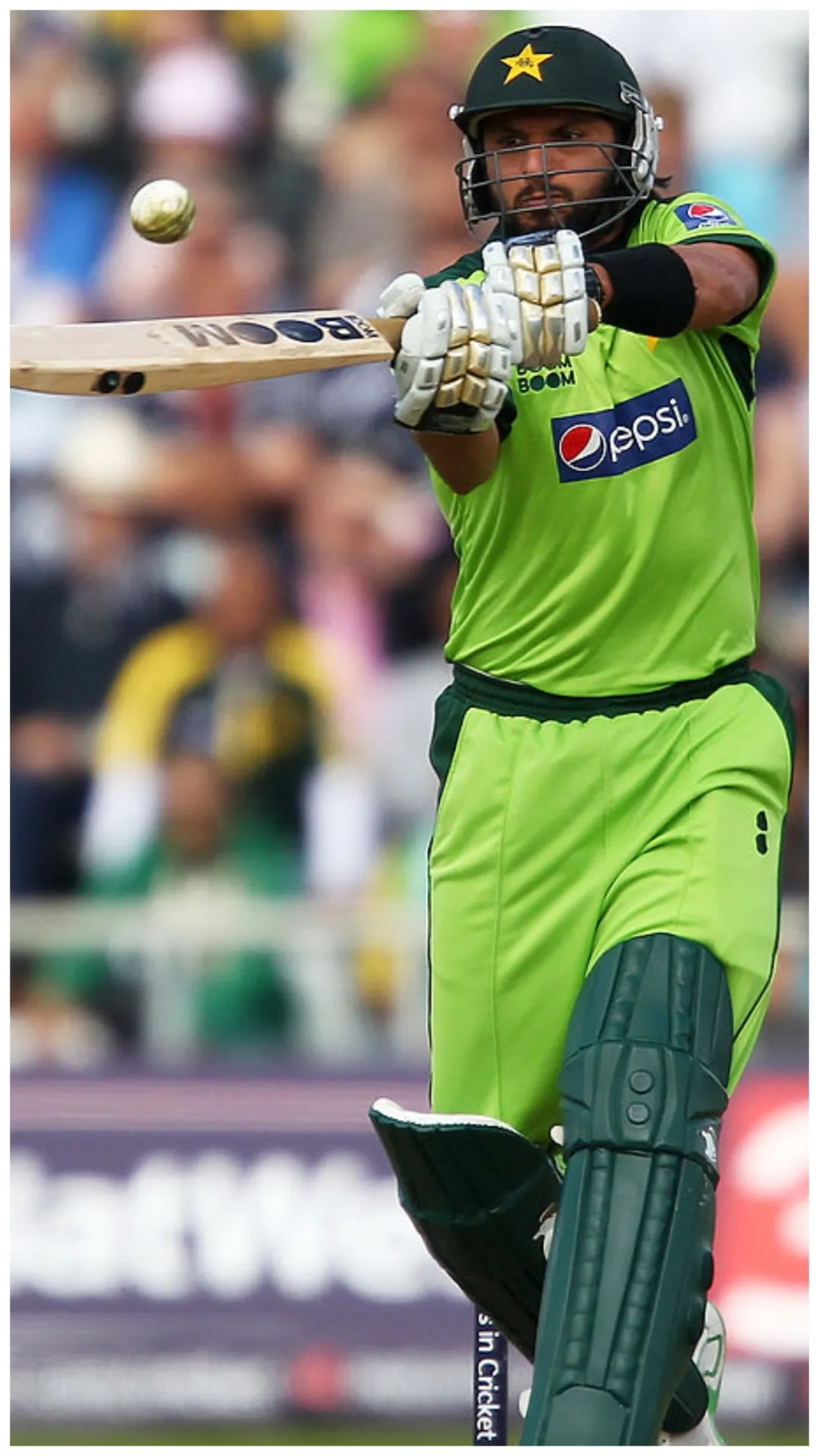 ICC चैंपियंस ट्रॉफी के इतिहास में सबसे ज्यादा सिक्स ठोकने वाले बल्लेबाज, शाहिद अफरीदी और हार्दिक पांड्या बराबरी पर
