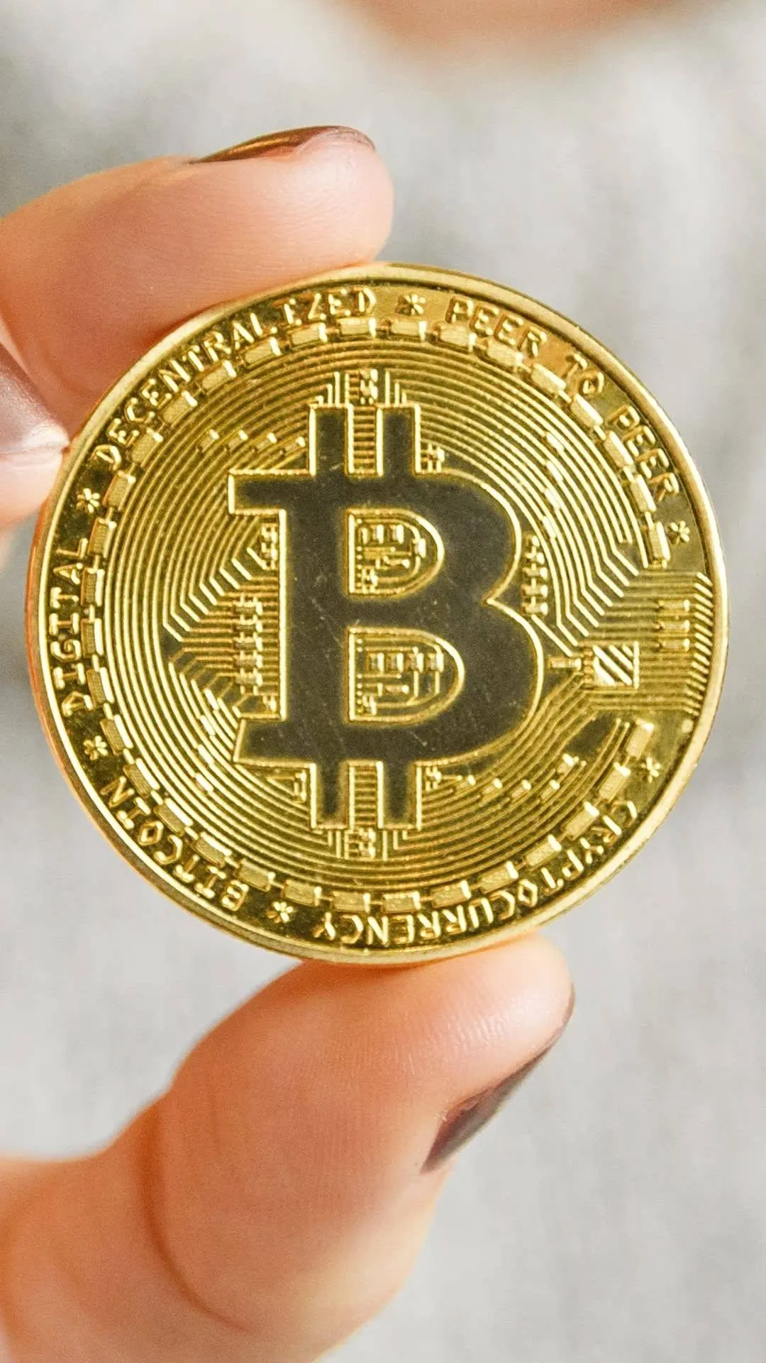 क्या है Bitcoin जिसे लेकर छिड़ा संग्राम? जिसने बनाया वो है 'गुमनाम'