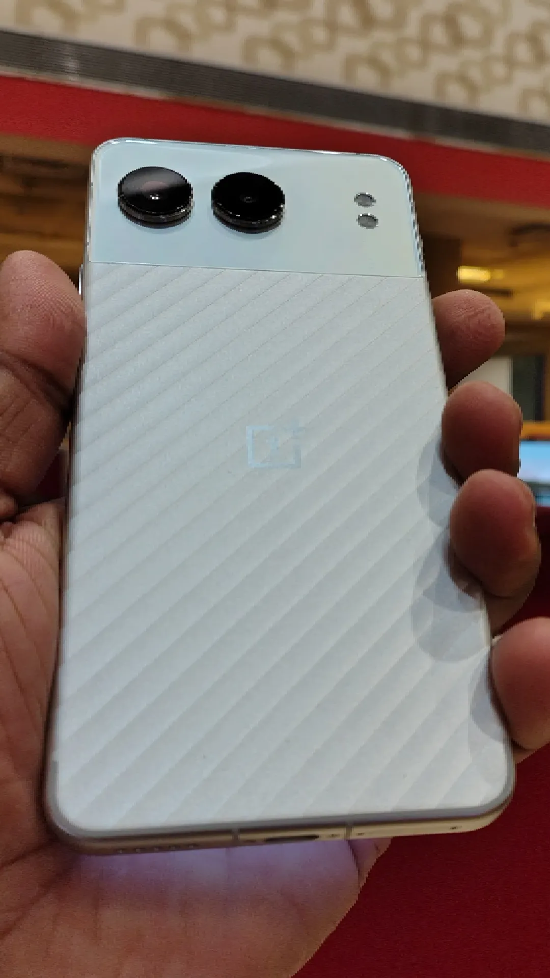 OnePlus Nord 4 की कीमत में भारी कटौती, कम्युनिटी सेल में धांसू ऑफर