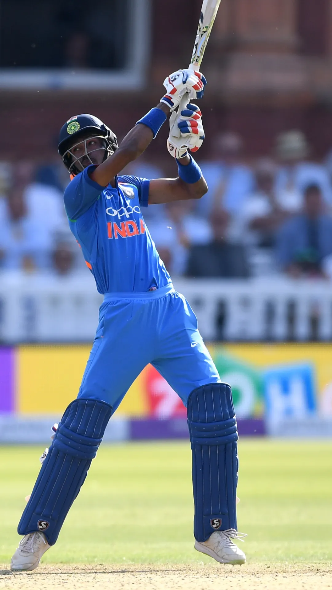 ICC Champions Trophy में सबसे ज्यादा छक्के लगाने वाले खिलाड़ी