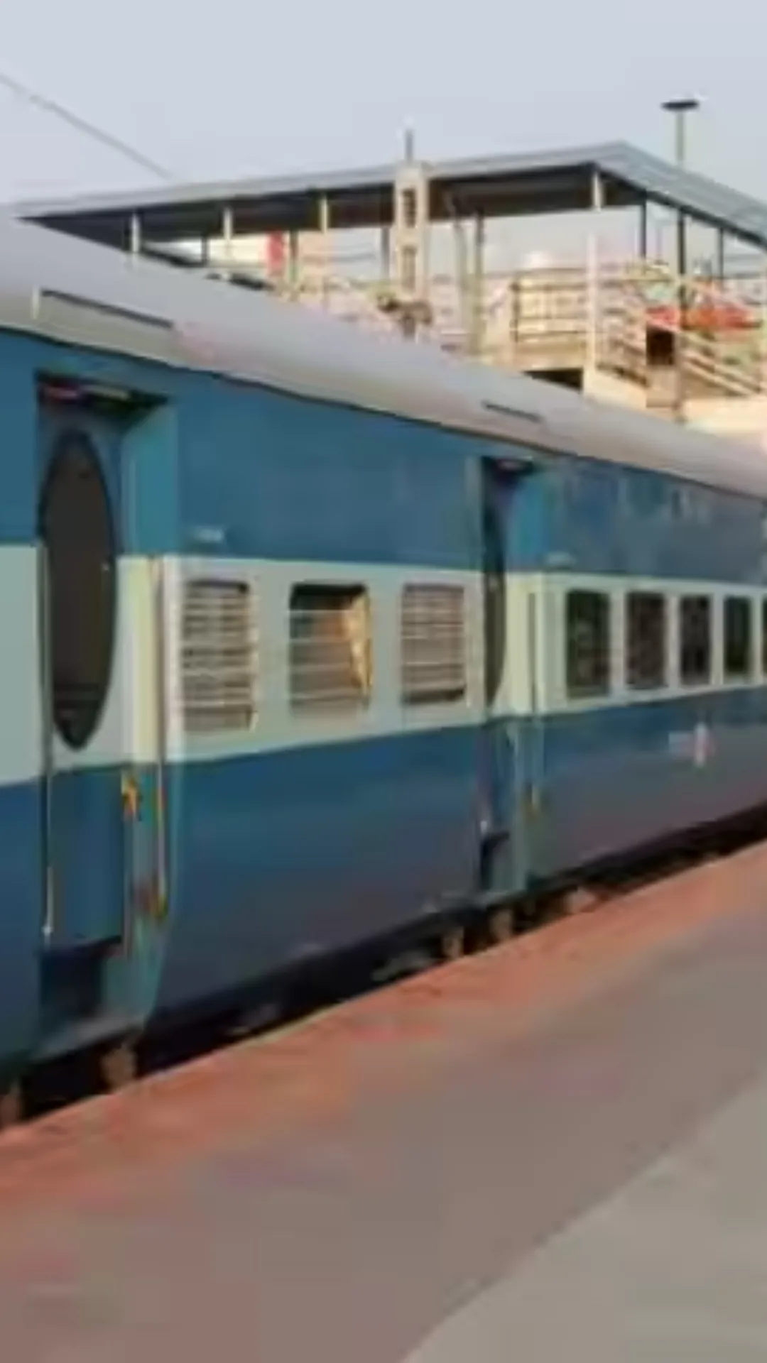 भारत के इस रेलवे स्टेशन पर जाने के लिए जरूरी था वीजा और पासपोर्ट