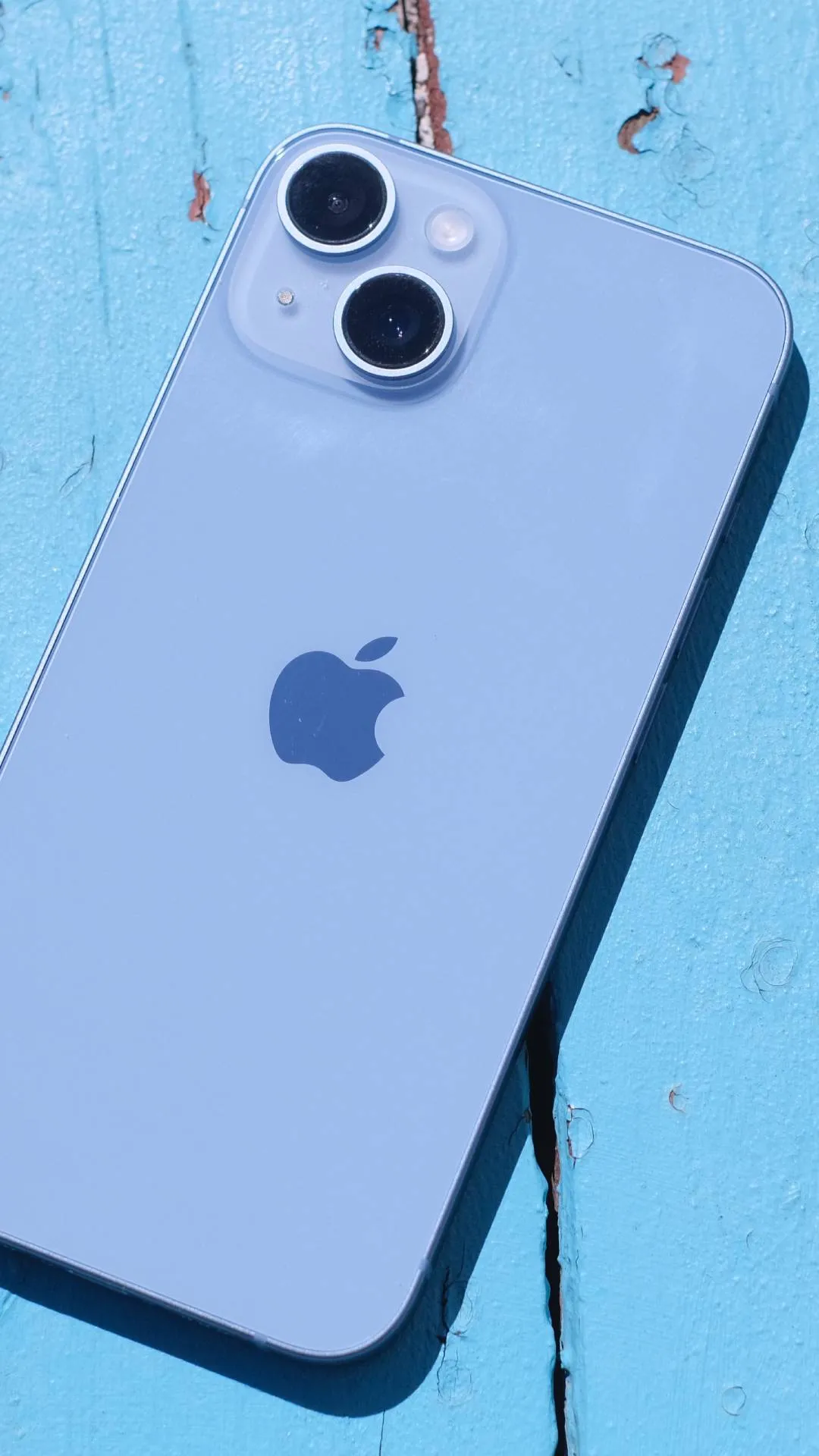 iPhone 14 256GB की कीमत धड़ाम, लॉन्च प्राइस से 25,000 रुपये हुआ सस्ता