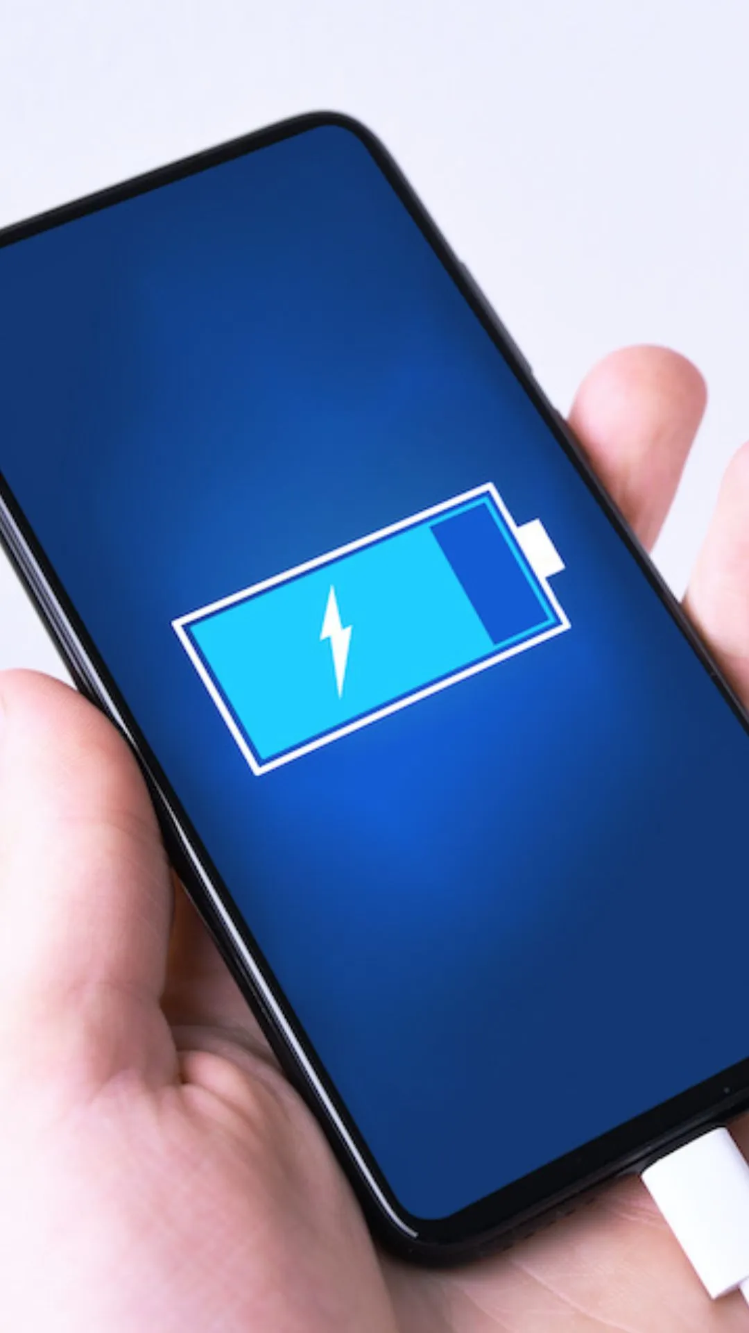 क्या है चार्जिंग का 80-20 नियम? सालों-साल चलेगी फोन की बैटरी