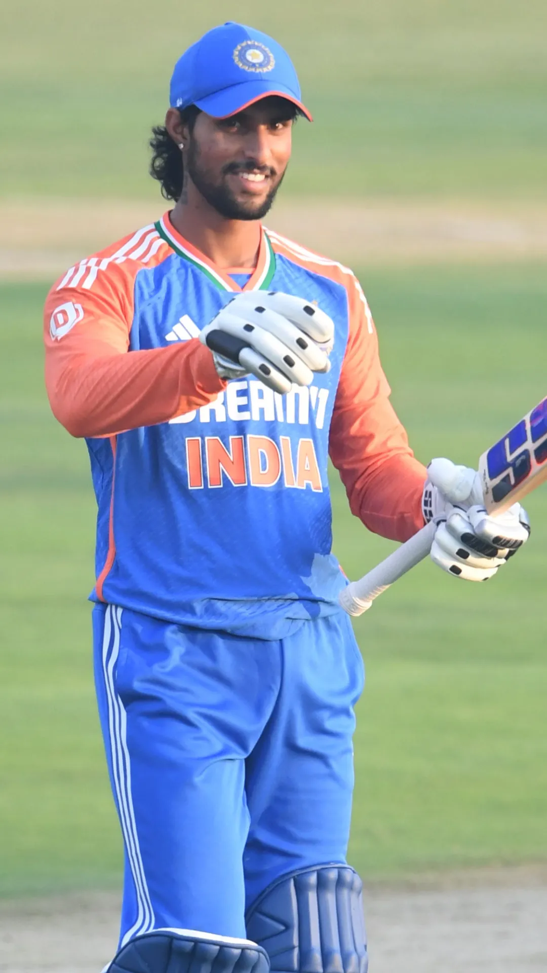 एक T20I मैच में सबसे ज्यादा छक्के जड़ने वाले विस्फोटक भारतीय बल्लेबाज