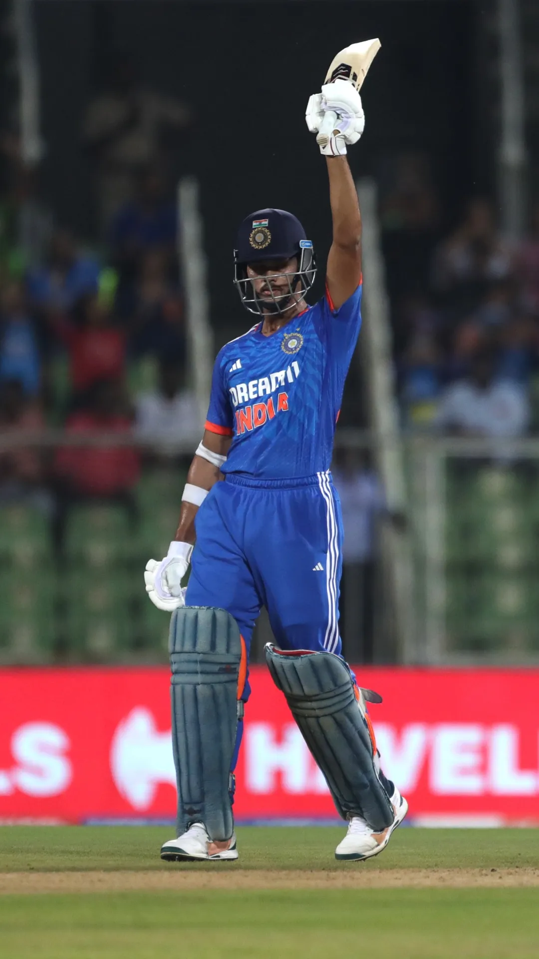 यशस्वी जायसवाल ने साल 2023 में नेपाल के खिलाफ T20I मैच के पावरप्ले में 44 रन बनाए थे।