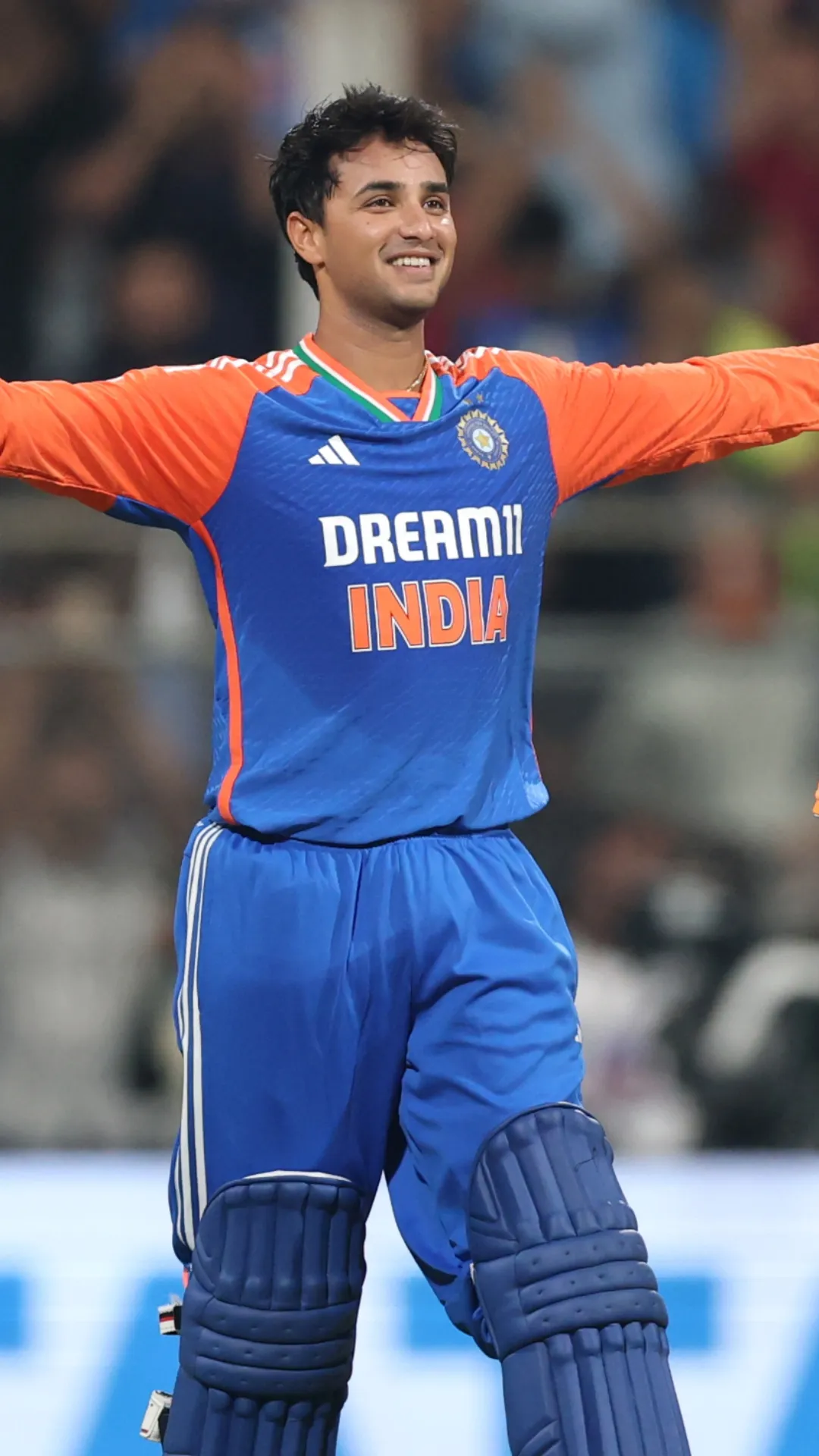 एक T20I मैच के पावरप्ले में सबसे ज्यादा रन बनाने वाले भारतीय बल्लेबाज, अभिषेक ने रचा इतिहास