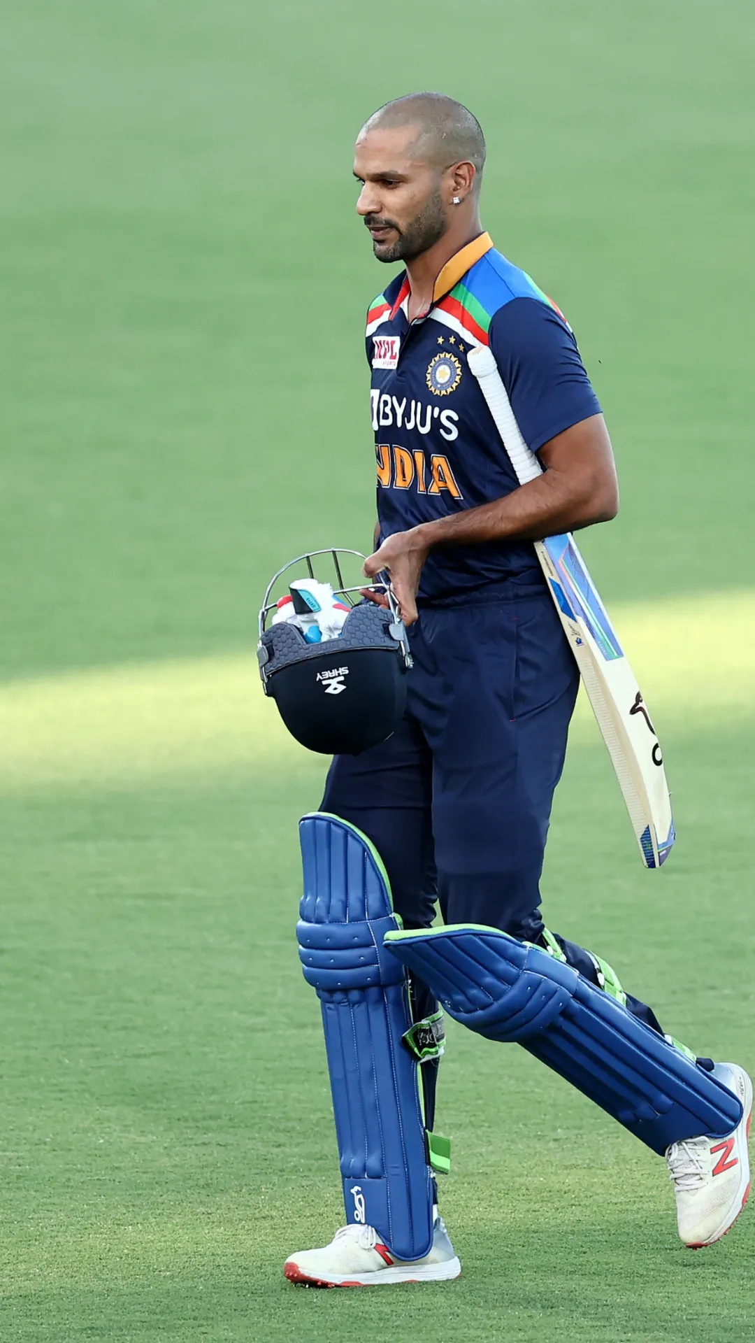 शिखर धवन ने साल 2016 में श्रीलंका के खिलाफ T20I मैच के पावरप्ले में 48 रन बनाए थे।