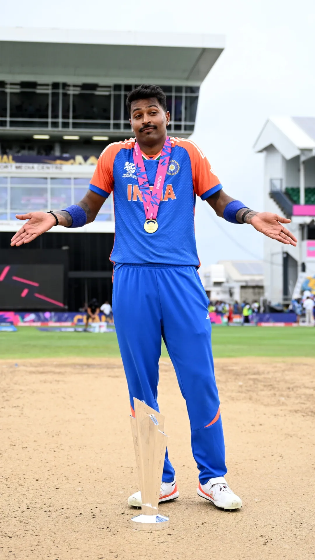 T20I में सबसे ज्यादा मैचों में 30+ रन बनाने और 2+ विकेट झटकने वाले भारतीय खिलाड़ियों की लिस्ट