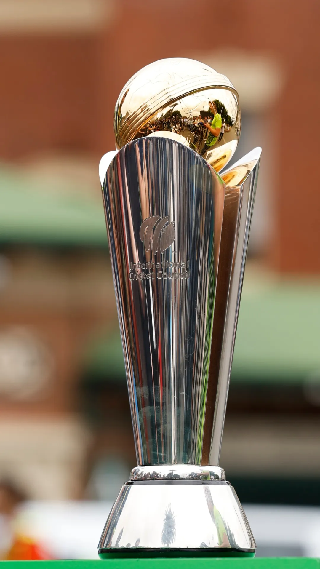 Champions Trophy में सबसे ज्यादा गेंदे फेंकने वाले टॉप-10 गेंदबाज