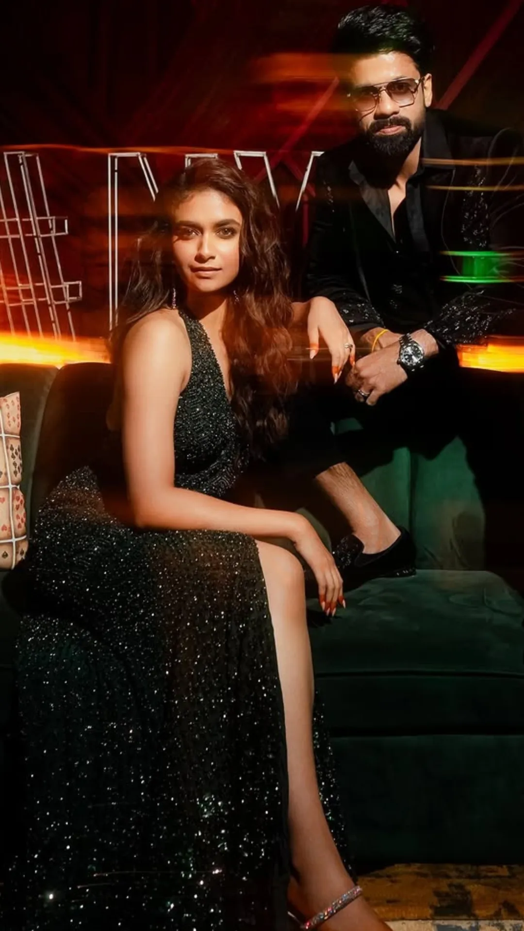 कीर्ति सुरेश ने महीनों बाद शेयर की वेडिंग पार्टी की तस्वीरें, नजरें हटाना होगा मुश्किल