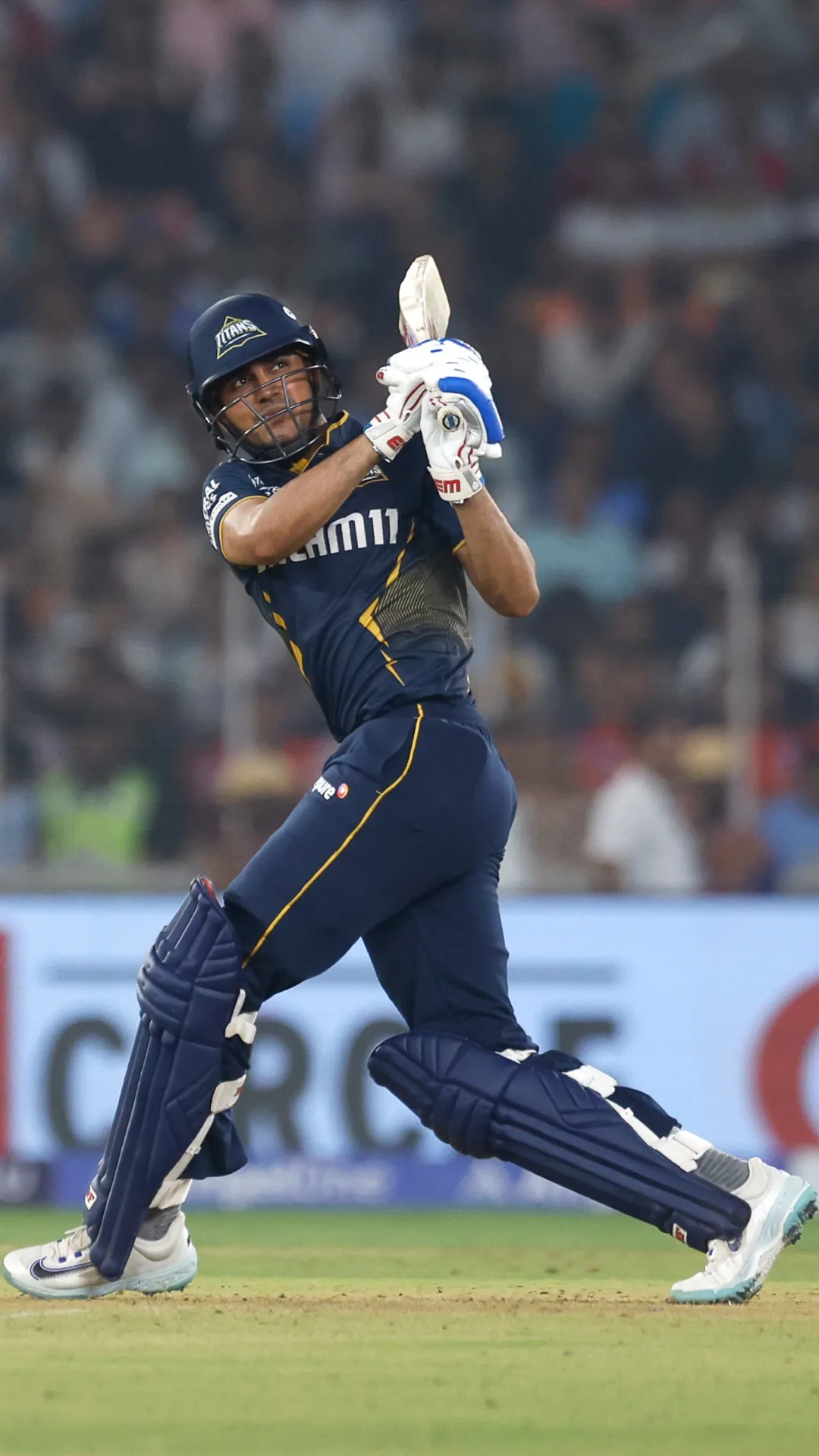 IPL में एक वेन्यू पर सबसे तेज 1000 रन बनाने वाले बल्लेबाज, गेल के बाद गिल का नंबर