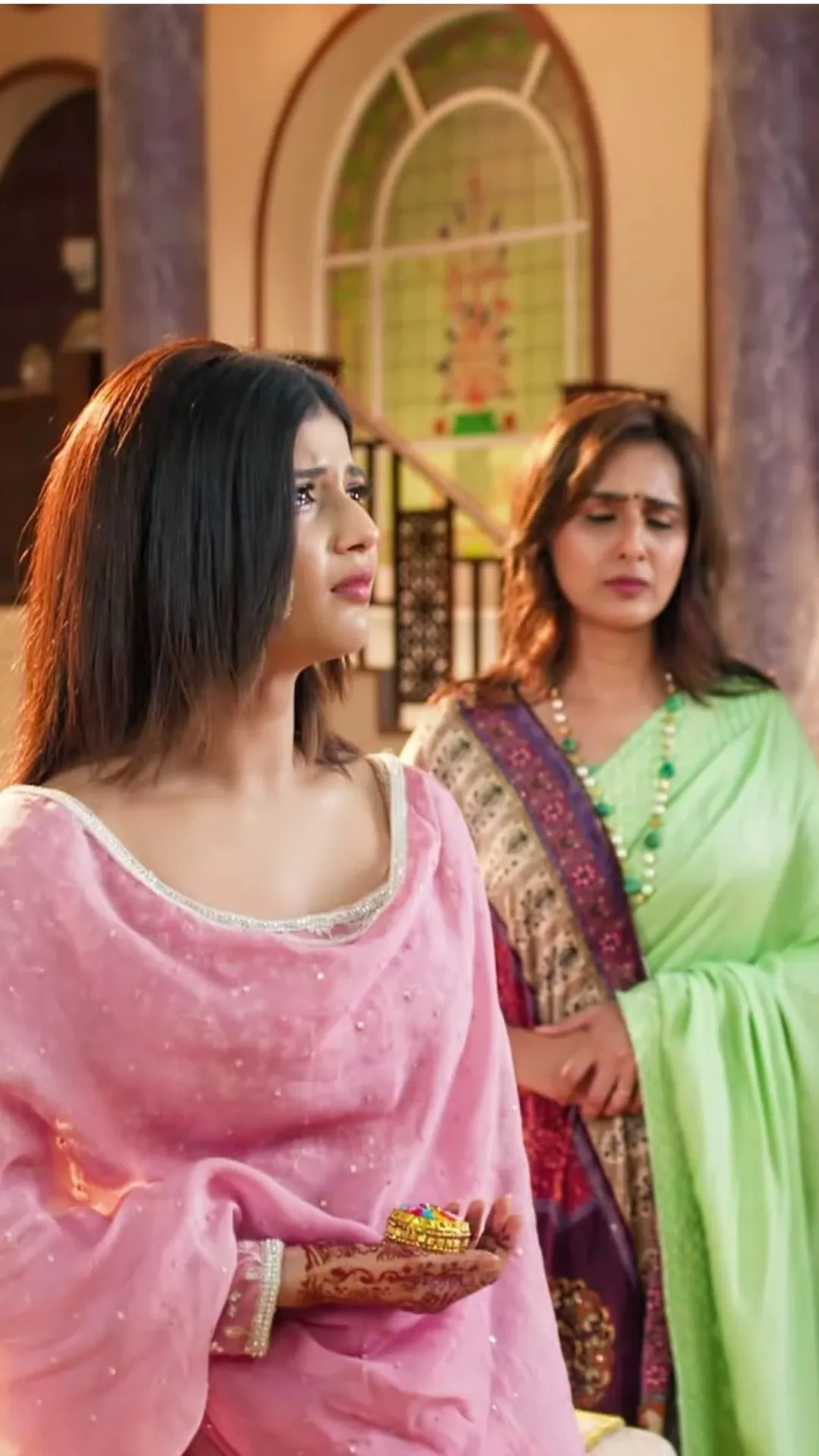YRKKH: अभिरा का दिमाग ठिकाने लगाएगी स्वर्णा, याद दिलाएगी अतीत
