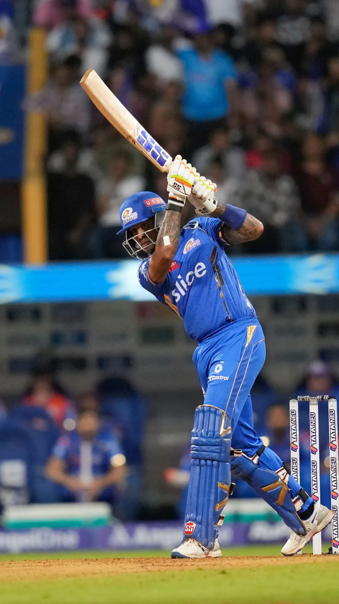 IPL में सबसे ज्यादा सिक्स लगाने वाली टीमें, मुंबई इंडियंस नंबर 1 पर