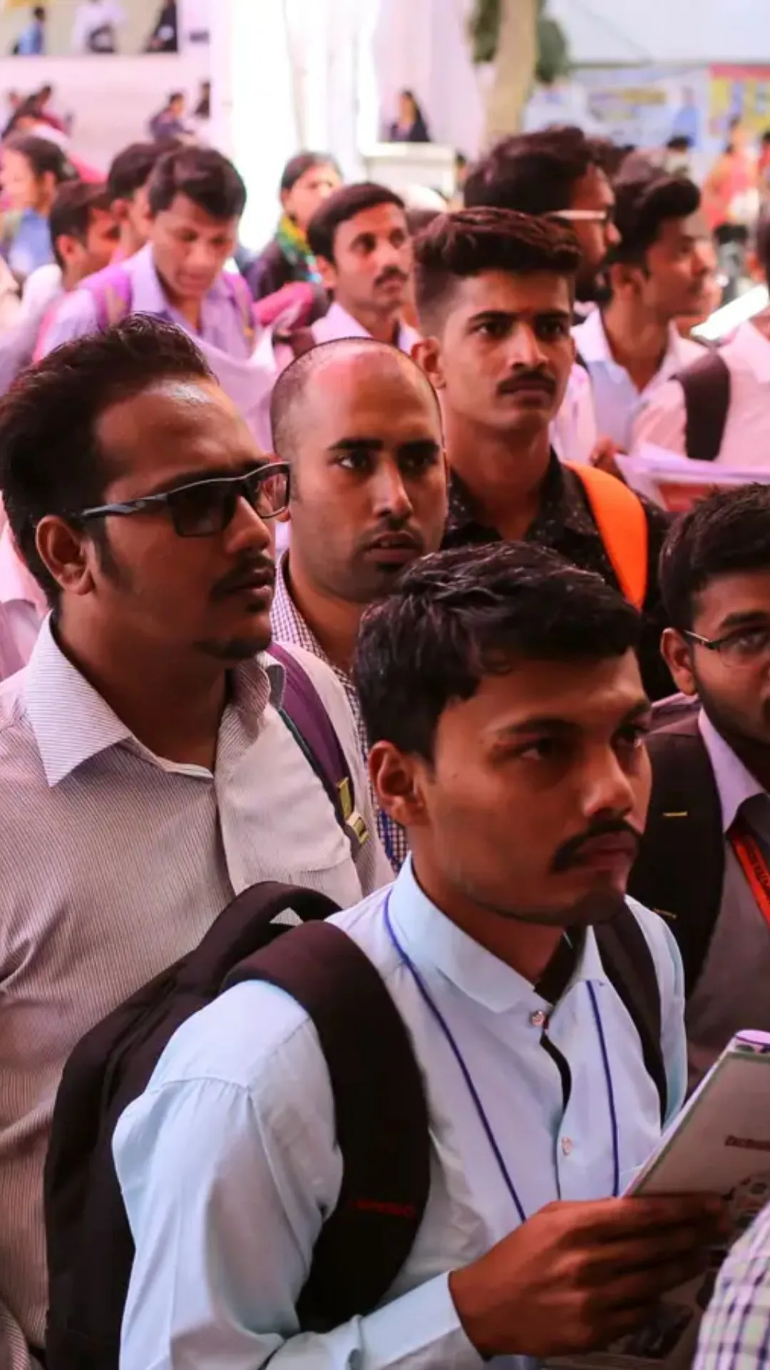 30 से 50 की उम्र इन 5 गलतियों से जरूर बचें, नहीं तो रुक जाएगी तरक्की 