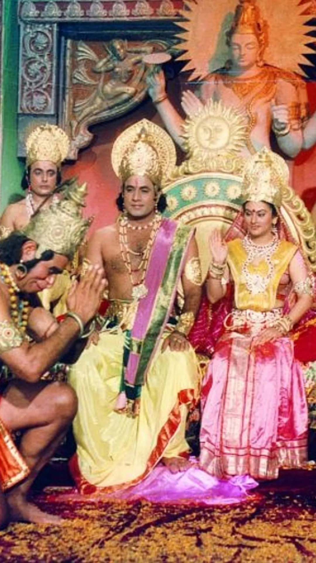 जब 4 साल परिवार से दूर रहे रामायण के कलाकार, न मनाई दीवाली और न होली! दीपिका चिखलिया ने बताई थी वजह