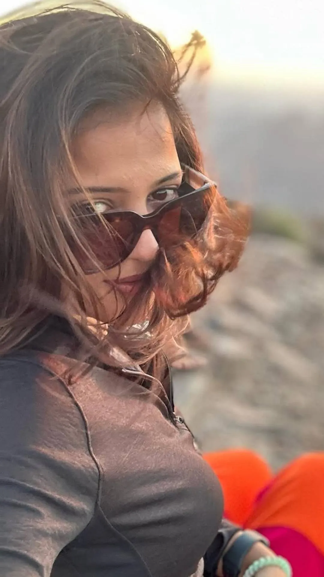 धोनी को अवॉर्ड देने गई एक्ट्रेस को भीड़ ने घेरा, लगा मोलेस्टेशन का डर, जैसे-तैसे बचकर निकली थीं हसीना मलिक