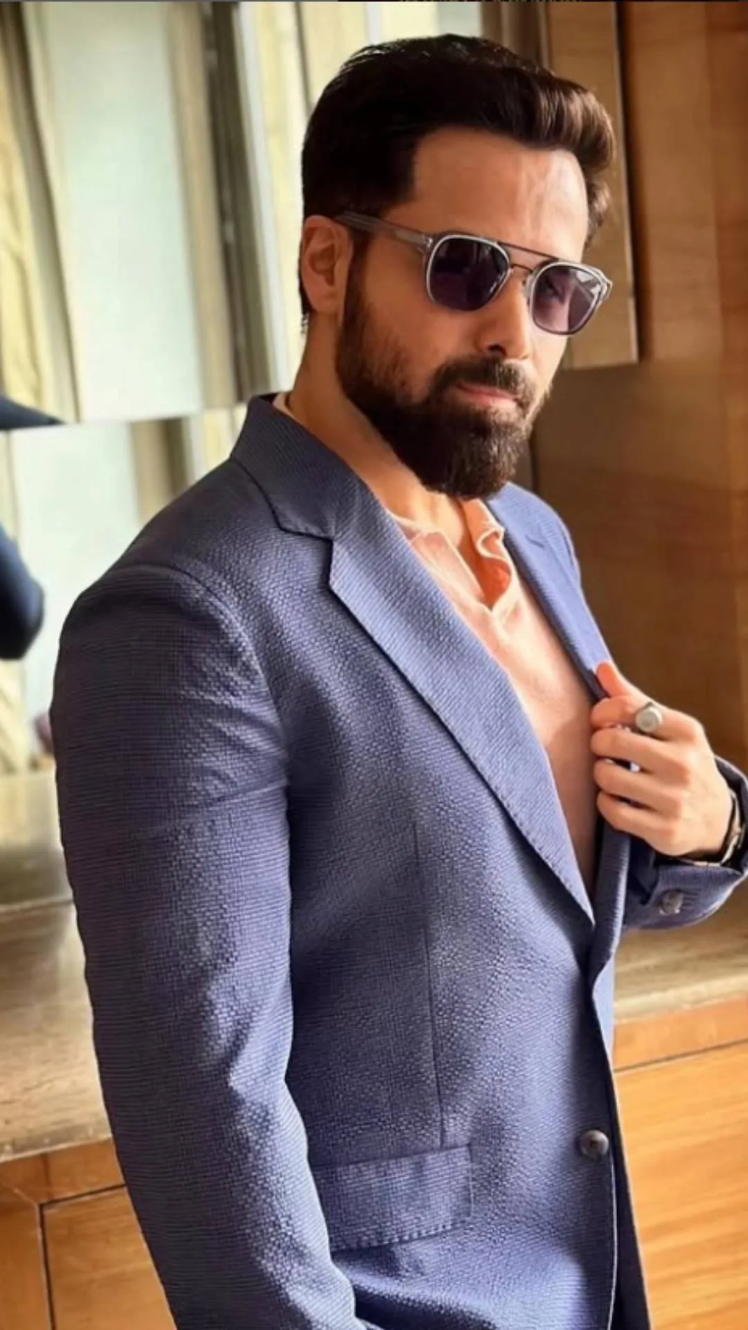 इमरान हाशमी ने रिलीज किया अपनी अपकमिंग फिल्म का पोस्टर