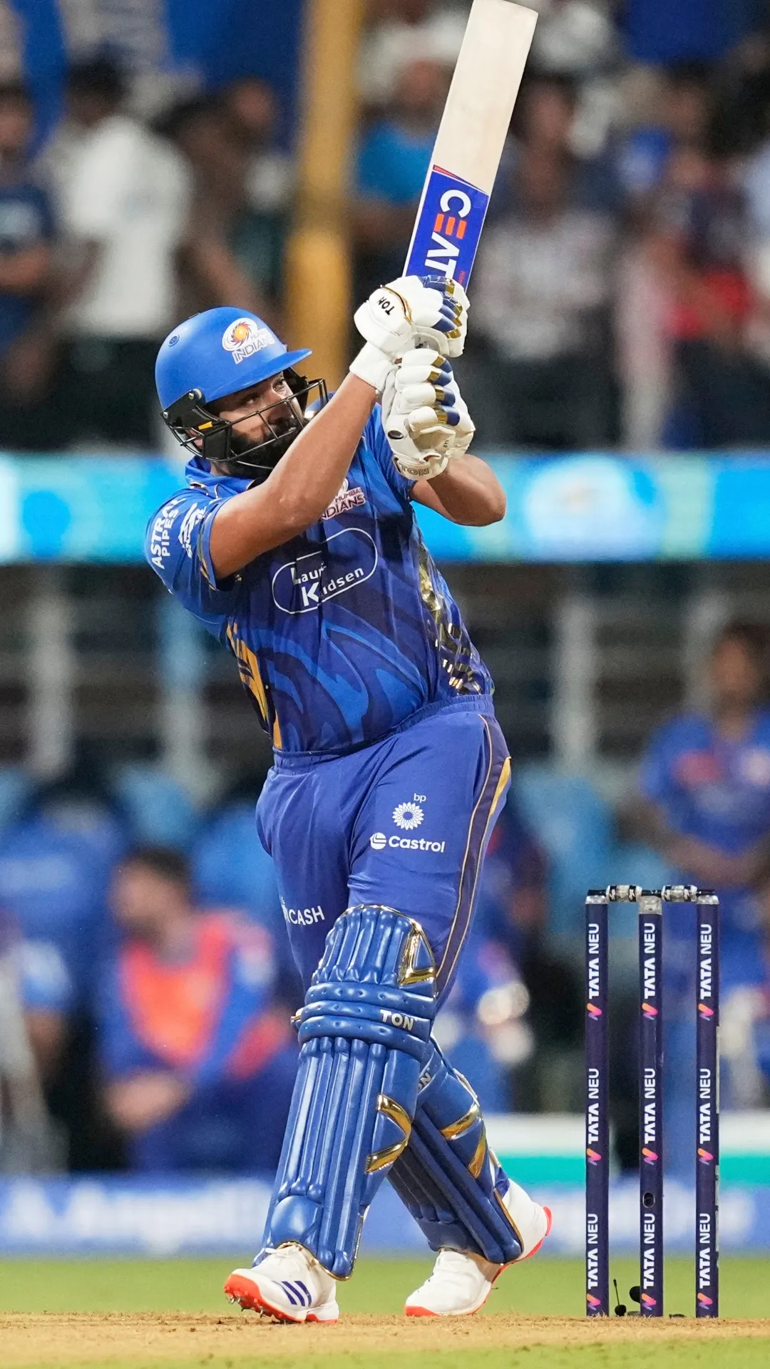 IPL के एक मैदान पर ही सबसे ज्यादा छक्के जड़ने वाले बल्लेबाज, चार के नाम 100 से ज्यादा