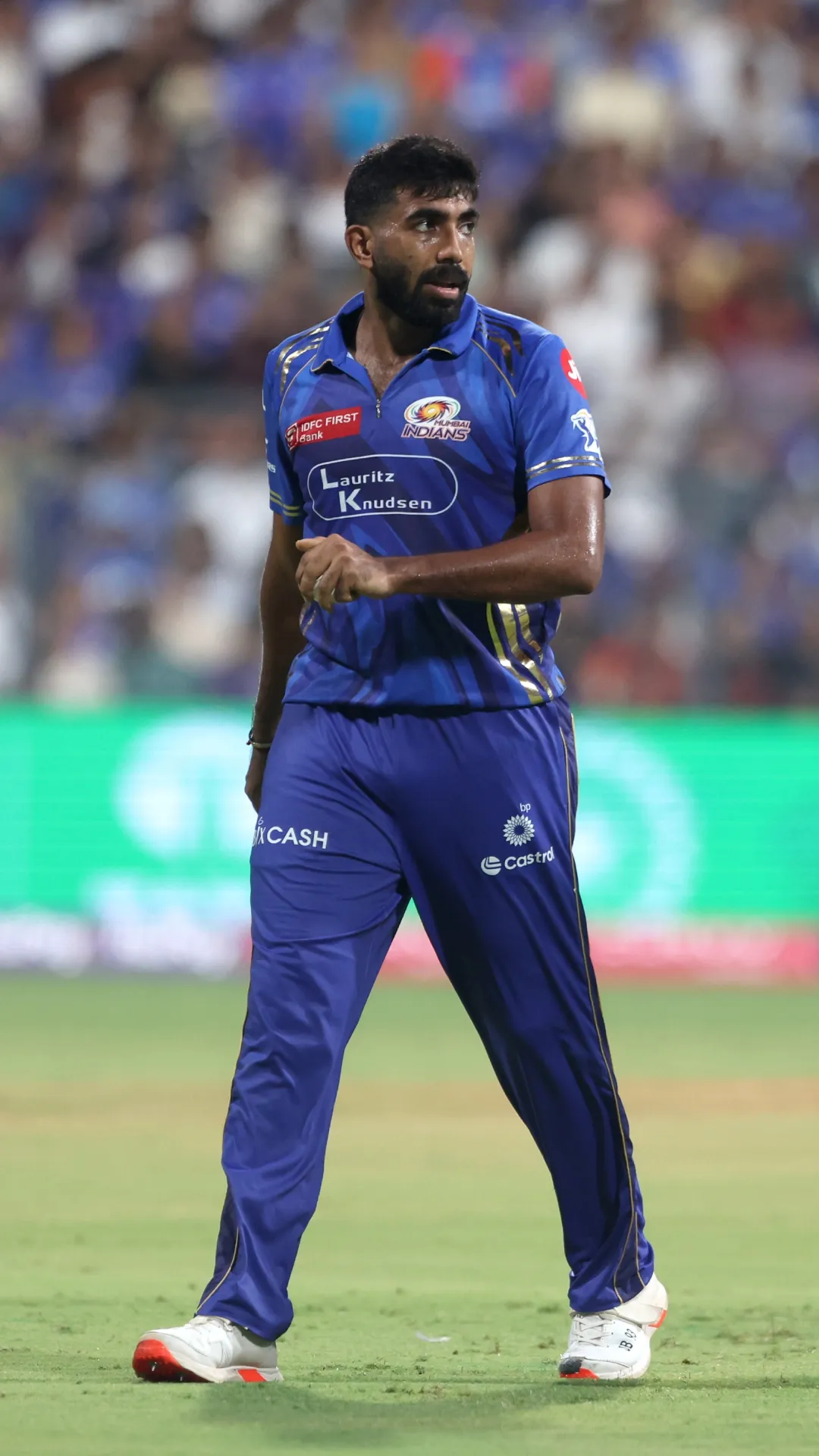 IPL में सबसे ज्यादा बोल्ड करने वाले गेंदबाज, बुमराह इस नंबर पर