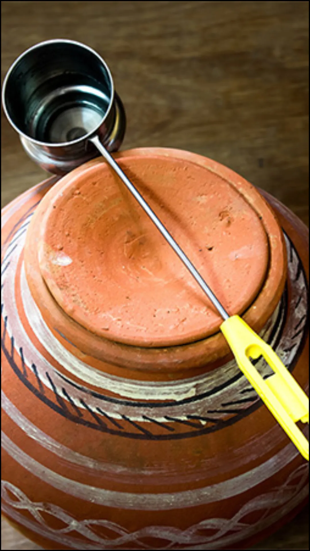 मटके का पानी पीने से क्या फायदे मिलते हैं?