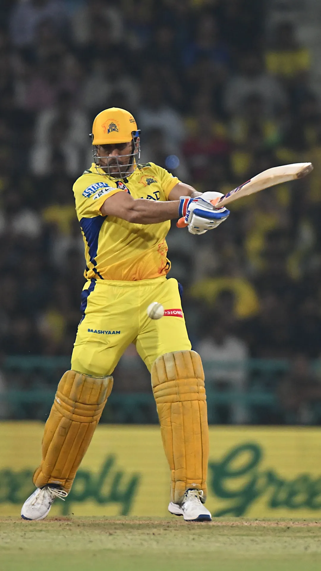 IPL में सबसे ज्यादा गेंद खेलने वाले टॉप-10 खिलाड़ी, MS Dhoni इस नंबर पर