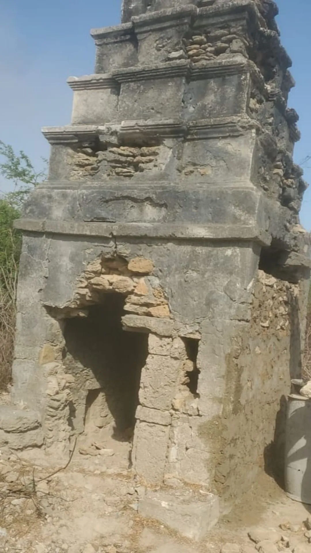 बेट द्वारका के जंगल में मिला प्राचीन हनुमान मंदिर, जानें क्यों सालों से था बंद