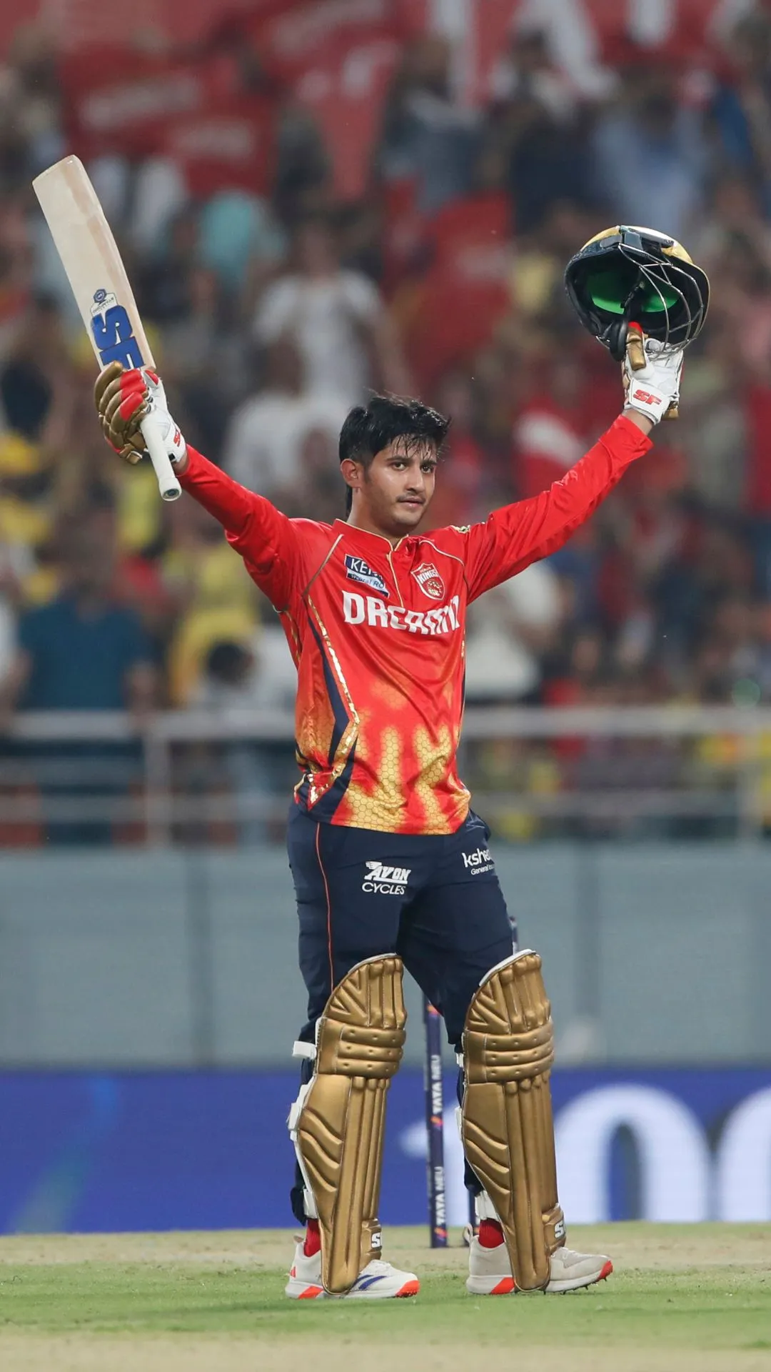 IPL में शतक लगाने वाले अनकैप्ड प्लेयर्स, प्रियांश आर्या की हुई लिस्ट में एंट्री