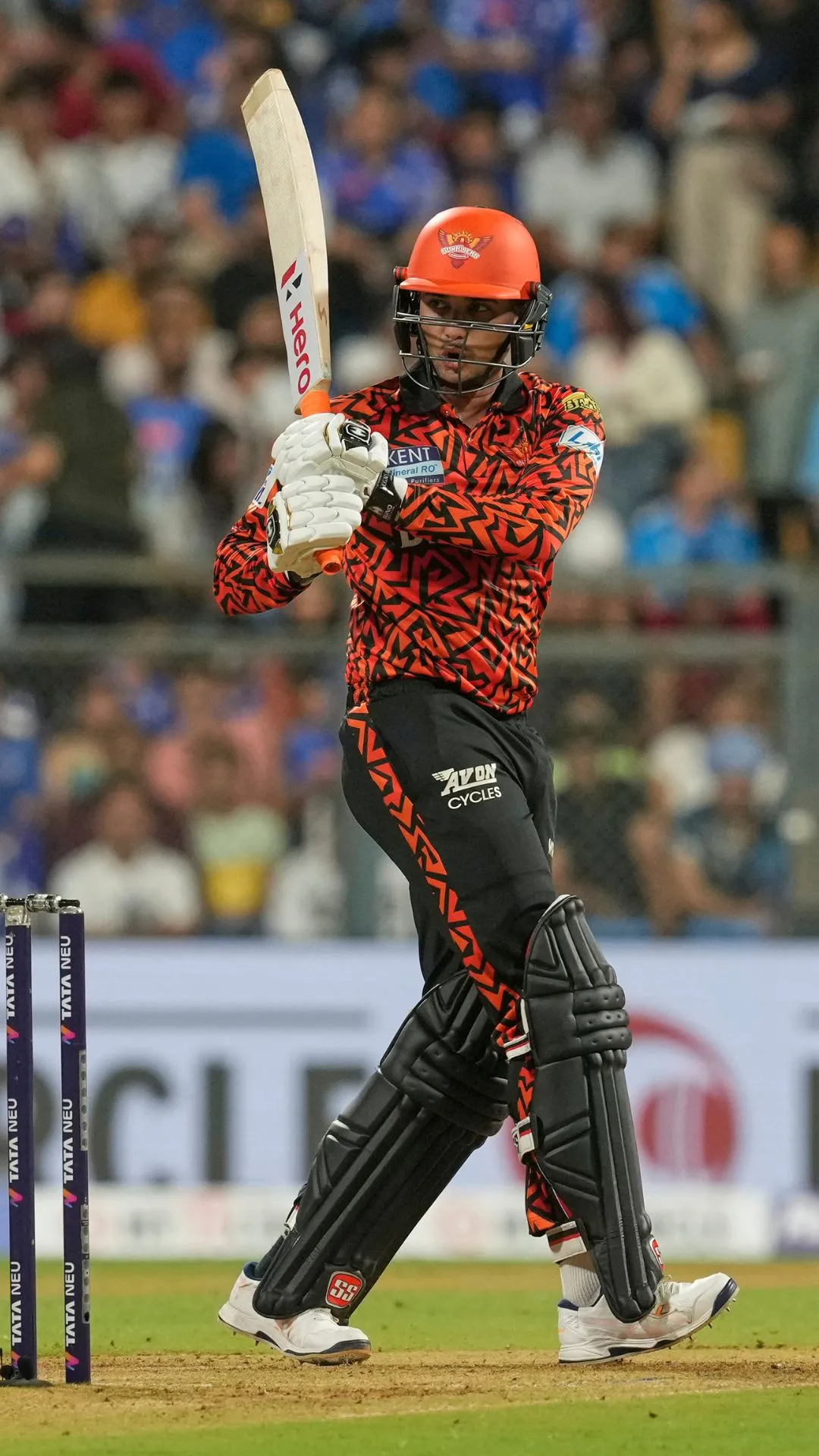 IPL में एक पारी में चौके और छक्के से सबसे रन बनाने वाले बल्लेबाज, अभिषेक शर्मा नंबर 3 पर
