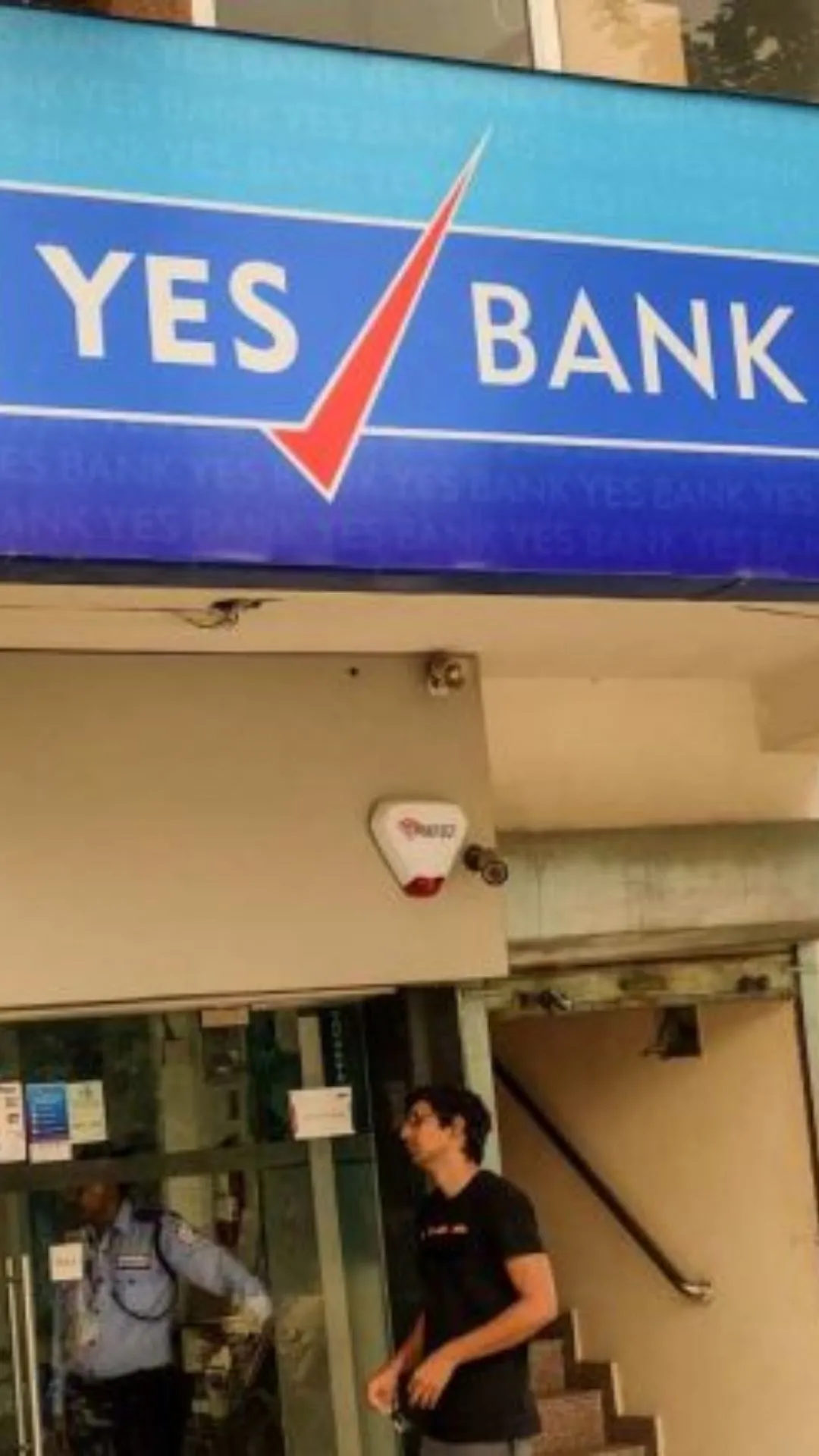 Yes Bank में 12 महीने की FD में ₹4,00,000 जमा करें तो मैच्यॉरिटी पर कितने रुपये मिलेंगे