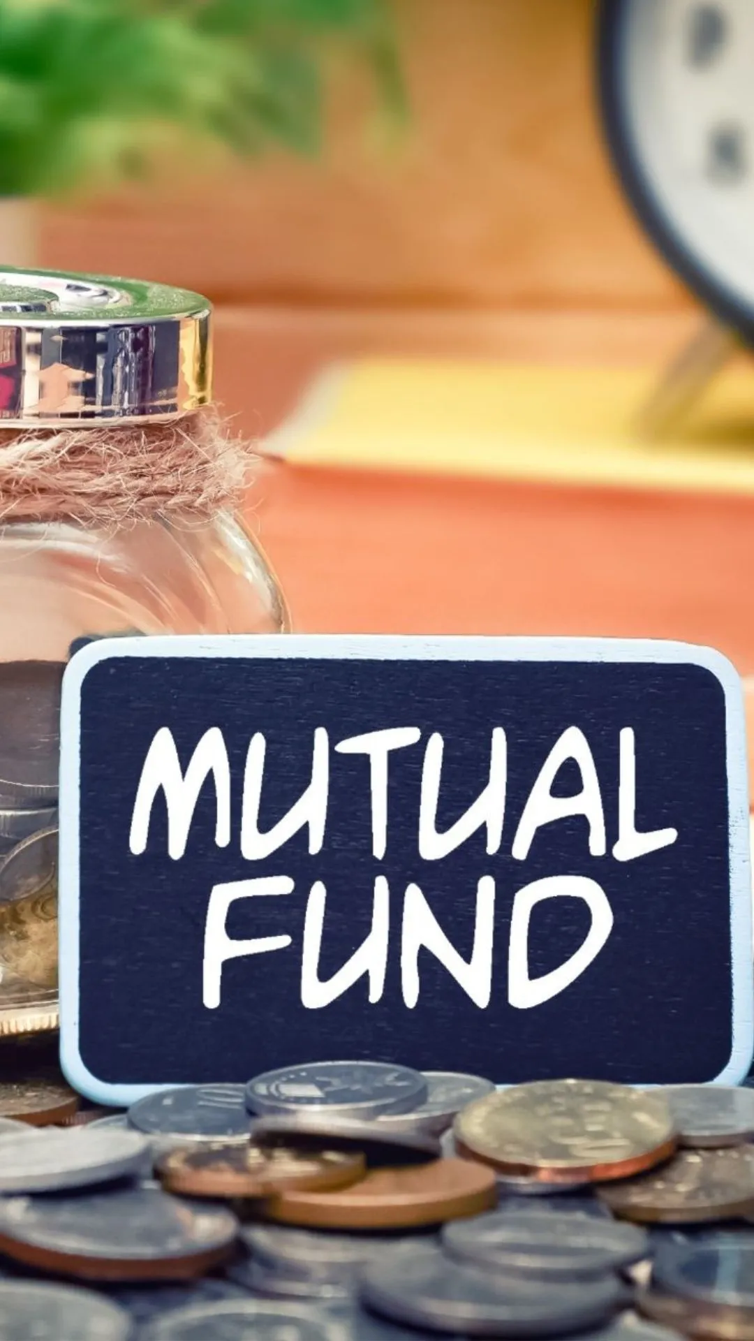 इक्विटी म्यूचुअल फंड में निवेश अप्रैल में ₹24,269 करोड़, जानें कितना हुआ उलटफेर