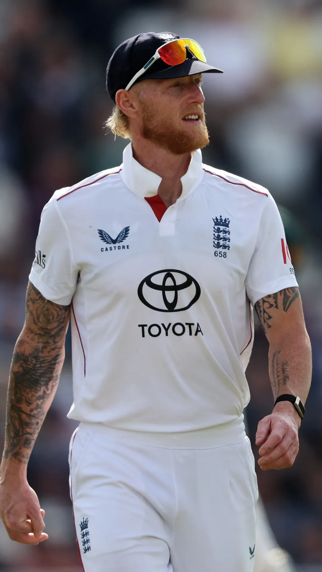 टेस्ट क्रिकेट में 6000 प्लस रन के साथ 50 से अधिक विकेट लेने वाले और कैच पकड़ने वाले खिलाड़ी