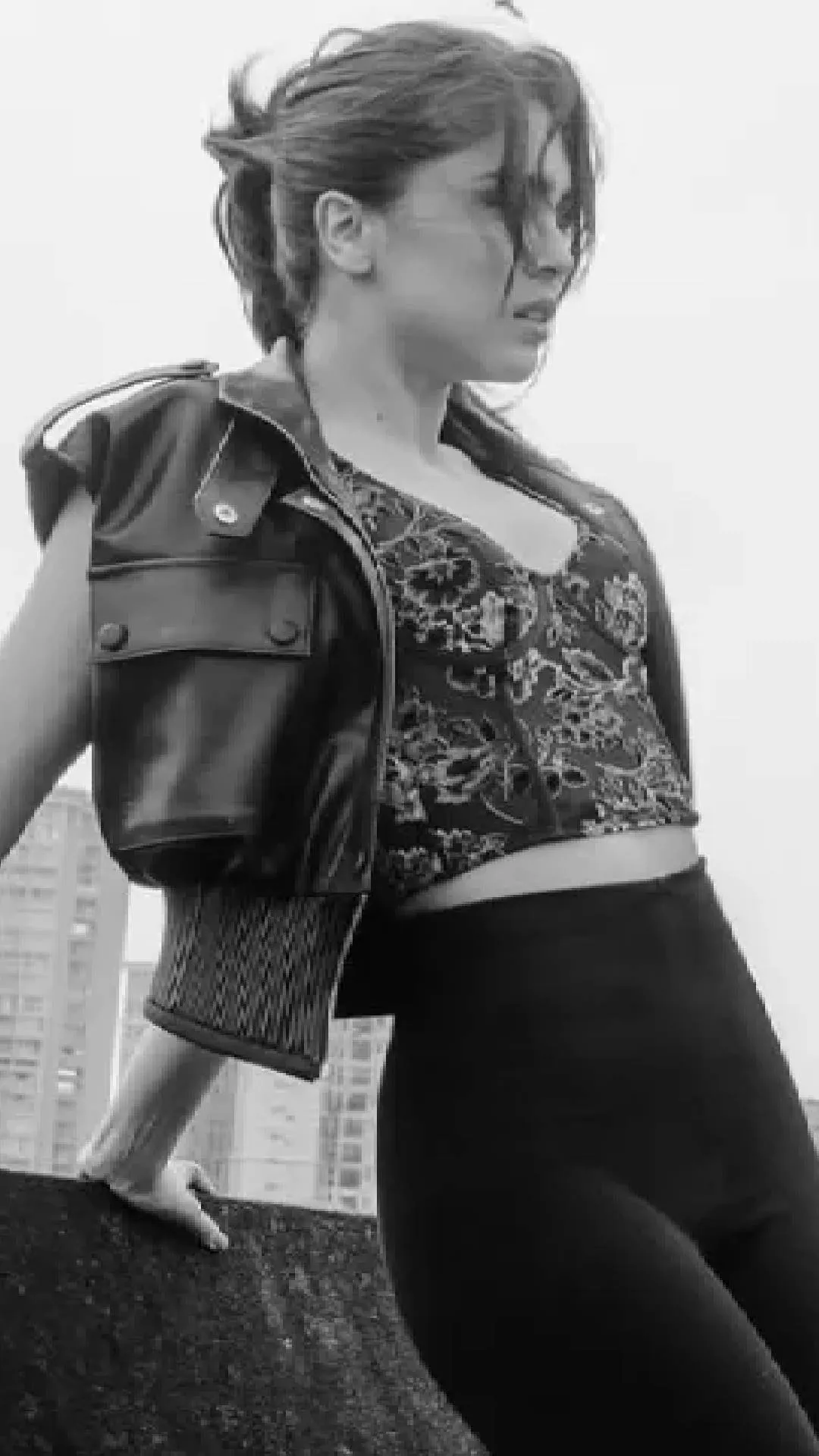 महाराष्ट्र के पूर्व सीएम की नातिन है ये एक्ट्रेस, सपोर्टिंग रोल के लिए सीखी गुजराती, कौशल फैमिली की बनेंगी बहू?