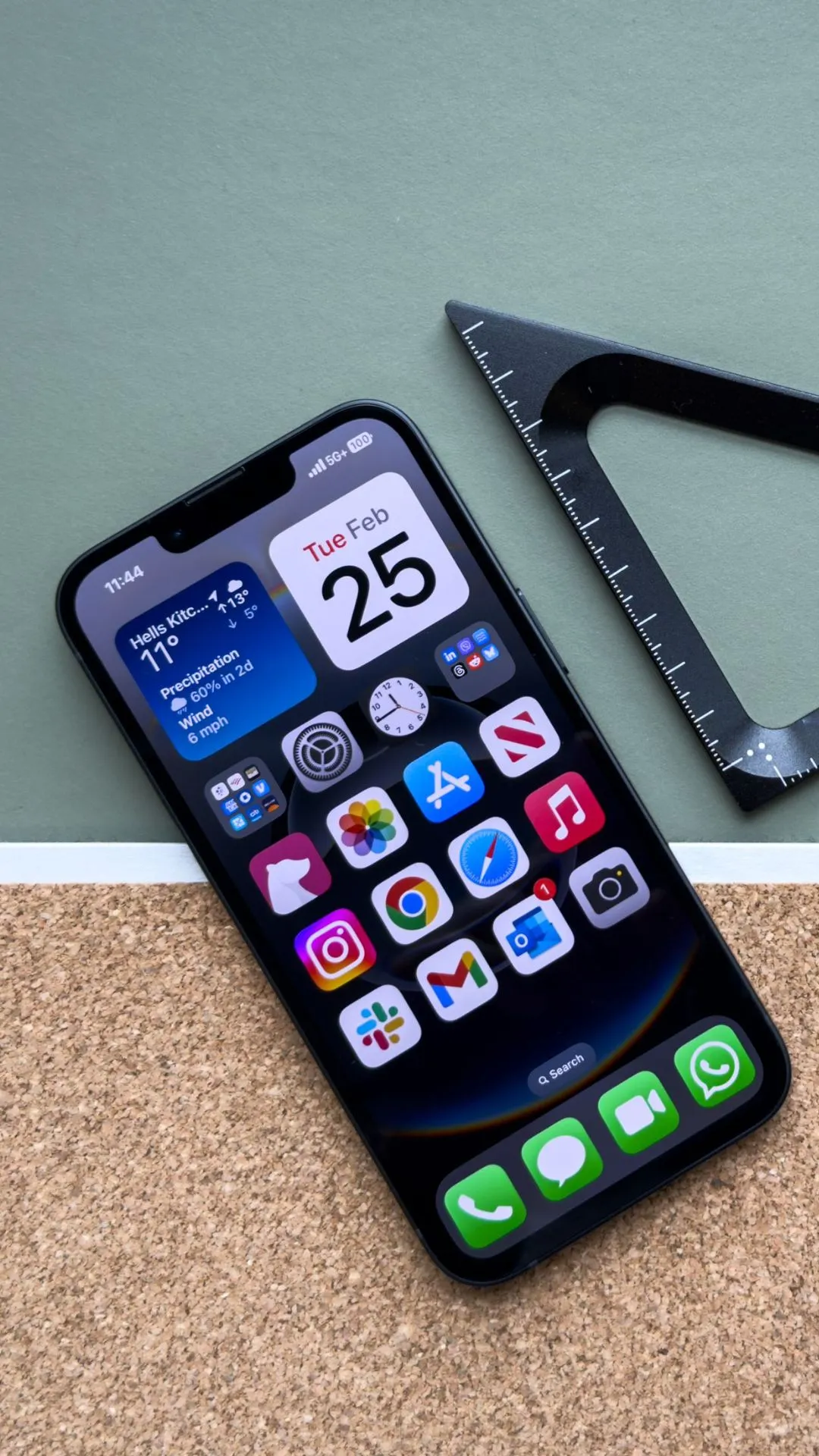 iPhone 16e की घट गई कीमत, Flipkart से सस्ते में घर ले जाने का है शानदार मौका