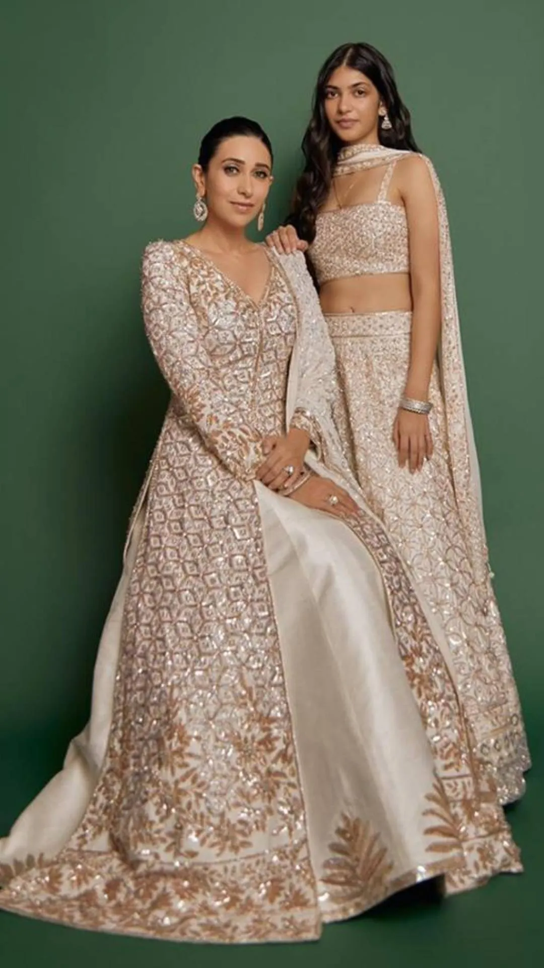 करिश्मा कपूर और संजय कपूर को दो बच्चे हैं, बेटी समायरा और बेटी कियान। बेटी समायरा दोनों की पहली औलाद हैं।