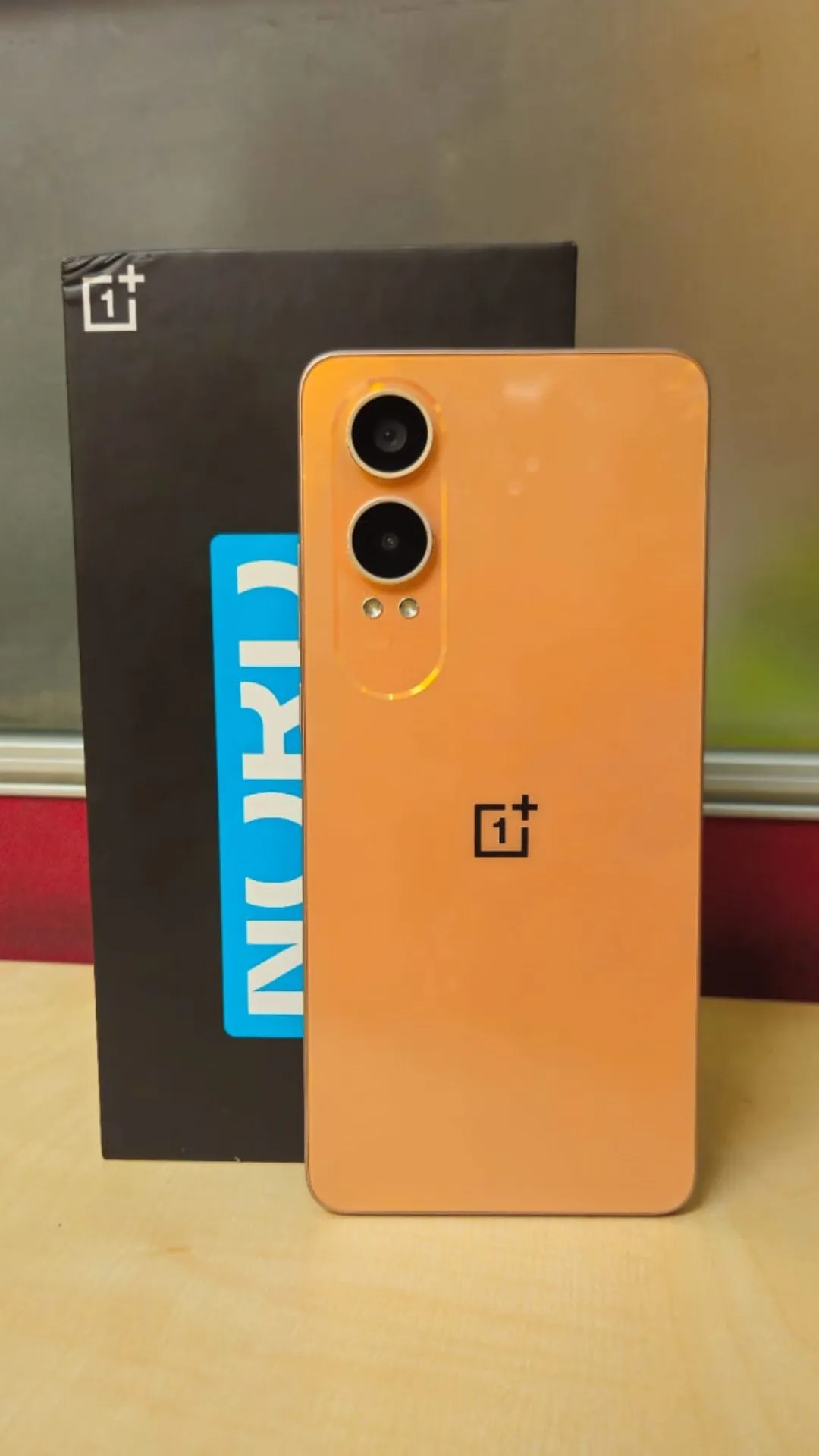 OnePlus के सबसे सस्ते 5G फोन की कीमत धड़ाम, हजारों रुपये का बंपर Price Cut