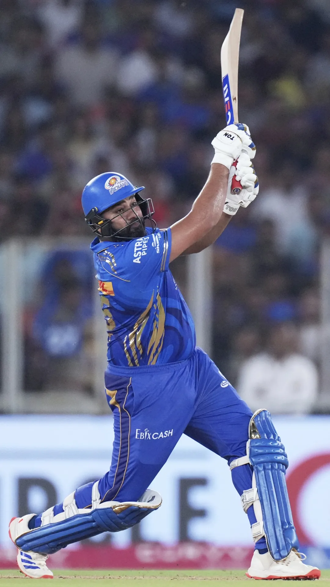 IPL में सबसे ज्यादा रन बनाने वाले भारतीय प्लेयर्स, जानें किस नंबर पर हैं रोहित शर्मा