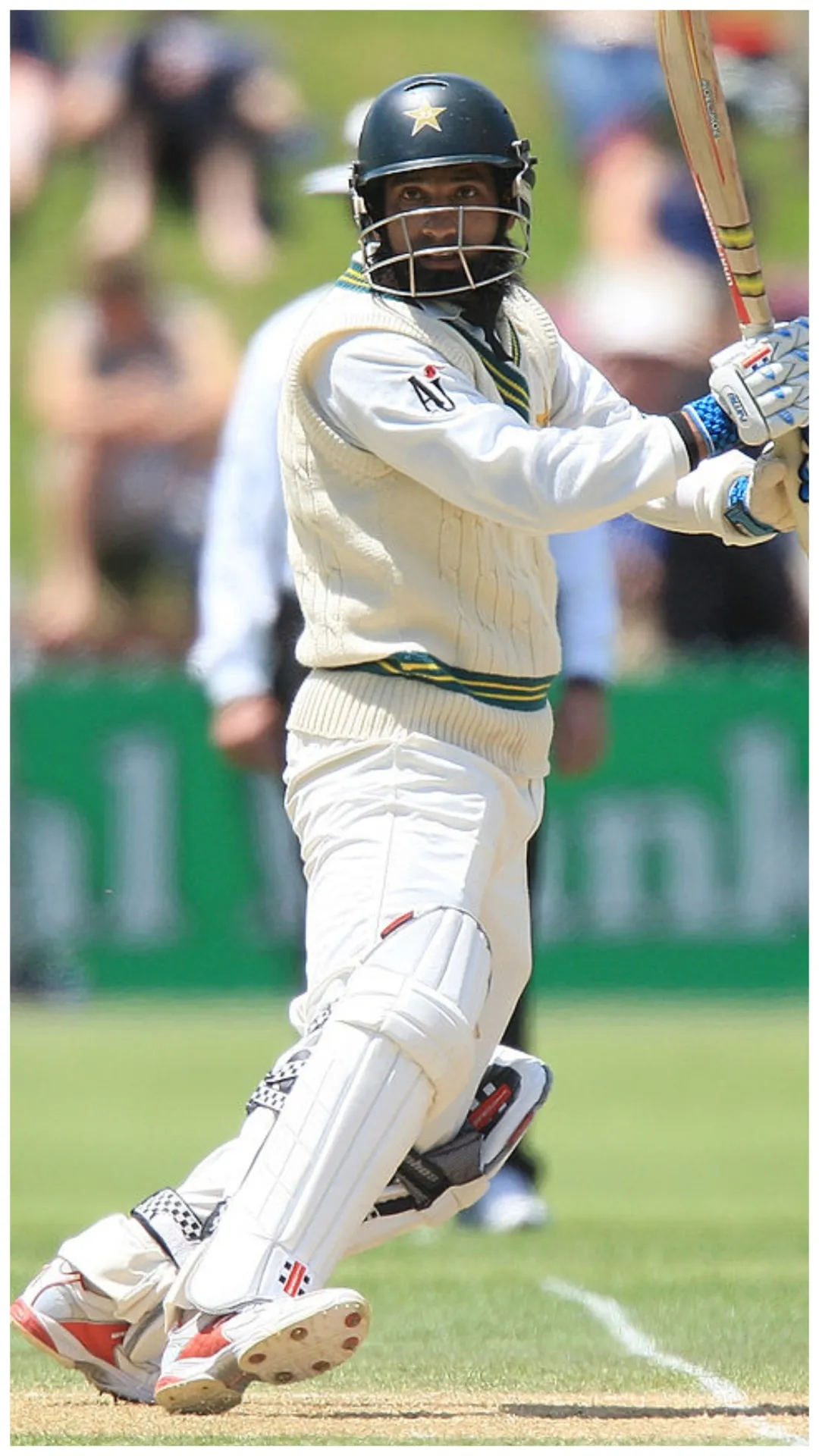 एक साल में सबसे ज्यादा टेस्ट रन बनाने वाले बल्लेबाज, पाकिस्तानी बल्लेबाज ने रचा था इतिहास