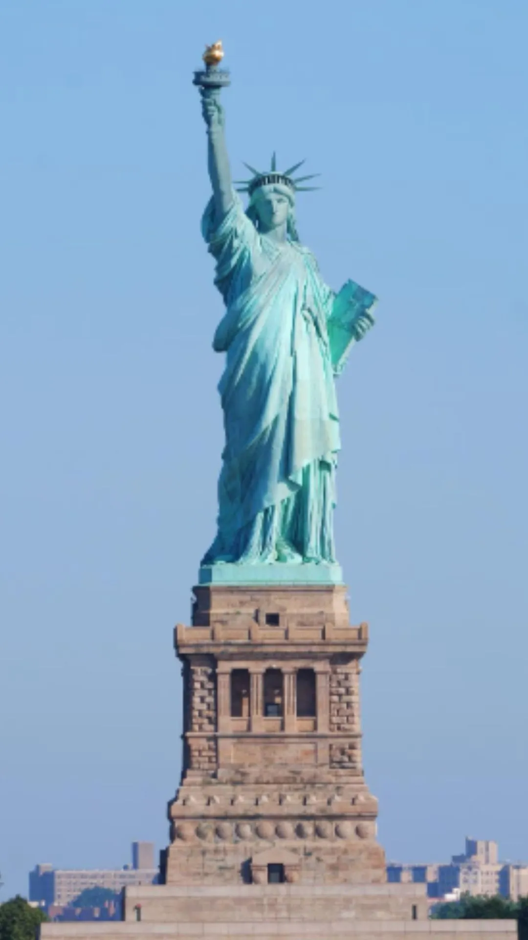 स्टैच्यू ऑफ लिबर्टी कितने फीट लंबा है, सुनकर जरूर चौंक जाएंगे