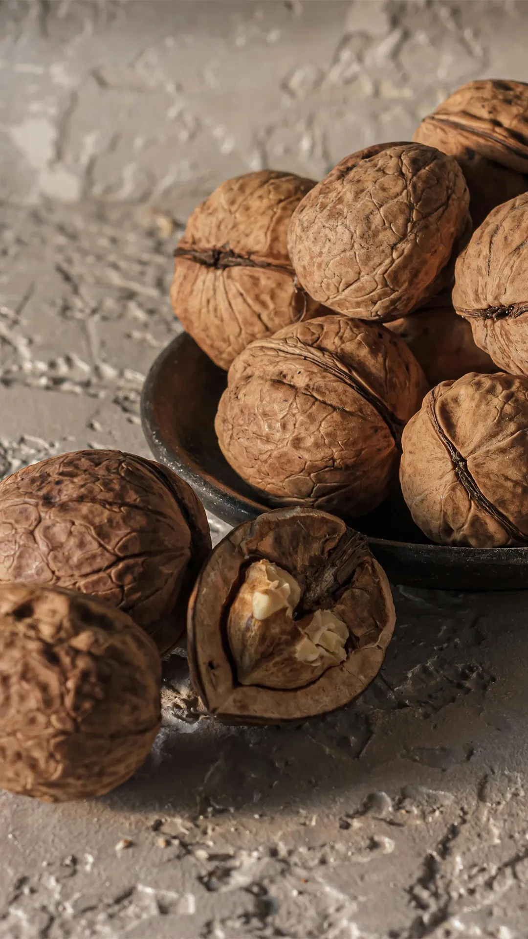 रोज एक अखरोट खाने से क्या होता है?