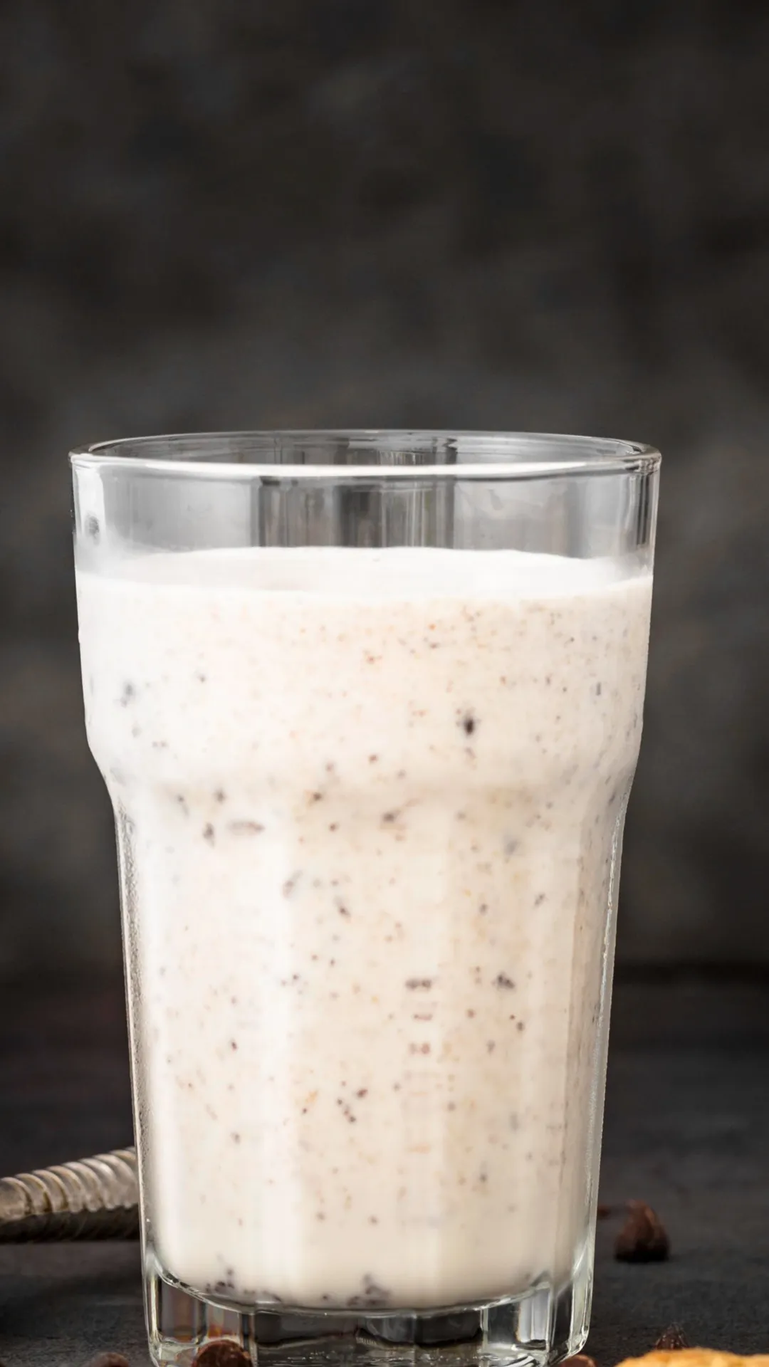 दूध में काली मिर्च डालकर पीने से क्या होता है?