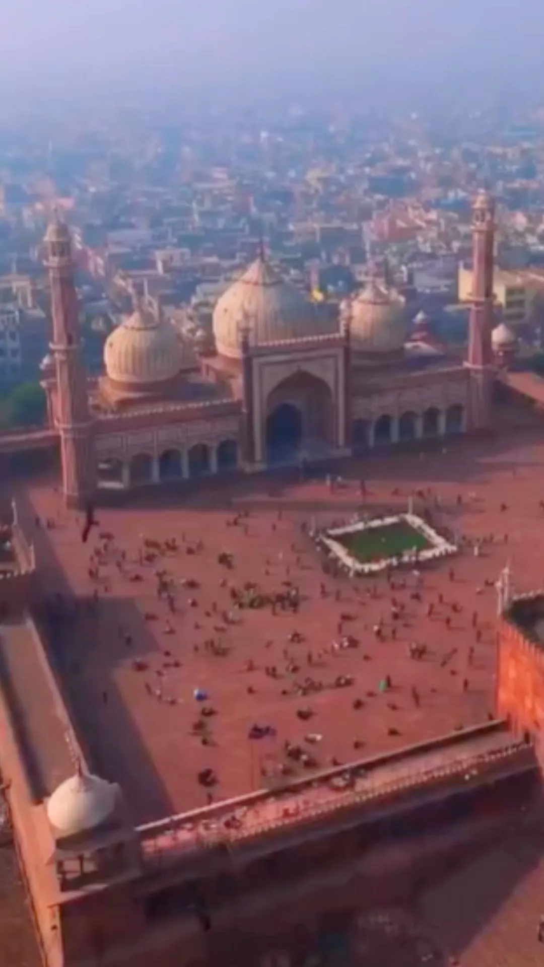 कितने एकड़ में फैली है दिल्ली की जामा ​मस्जिद, सपने में भी नहीं सोचा होगा 