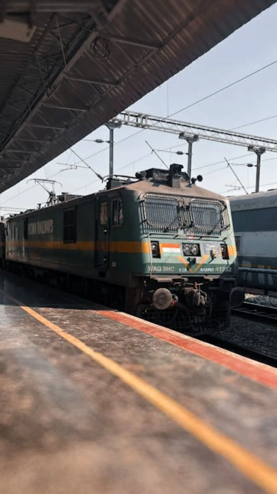 ट्रेन के स्&zwj;लीपर कोच का असली नाम क्या है, नहीं जानते हैं तो जान लीजिए 