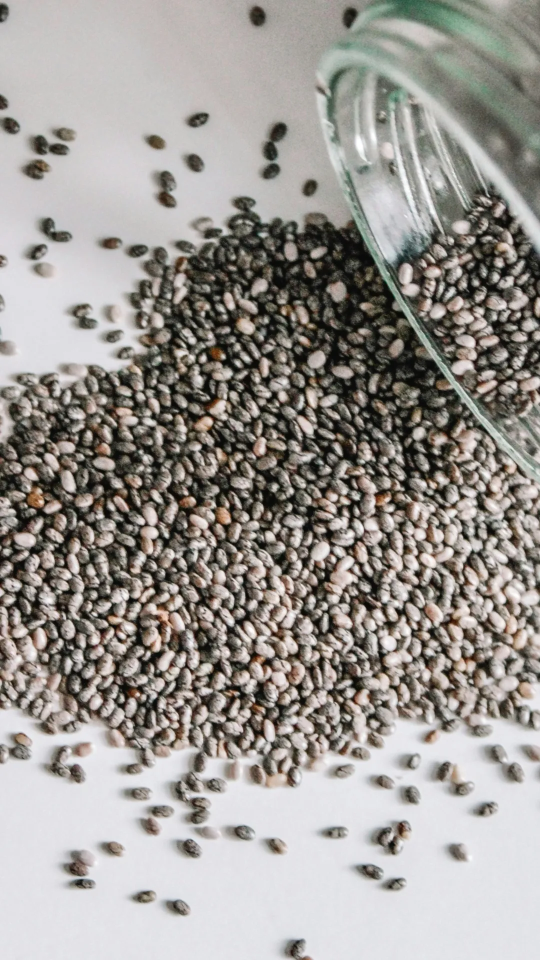 चिया सीड्स किसे नहीं खाना चाहिए?