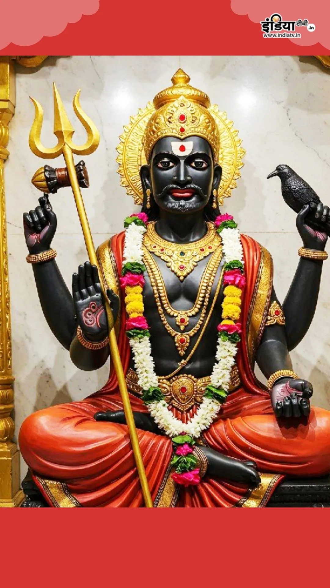 शनि के कमजोर होने के लक्षण क्या है? जानें अशुभ प्रभावों से बचने के उपाय 